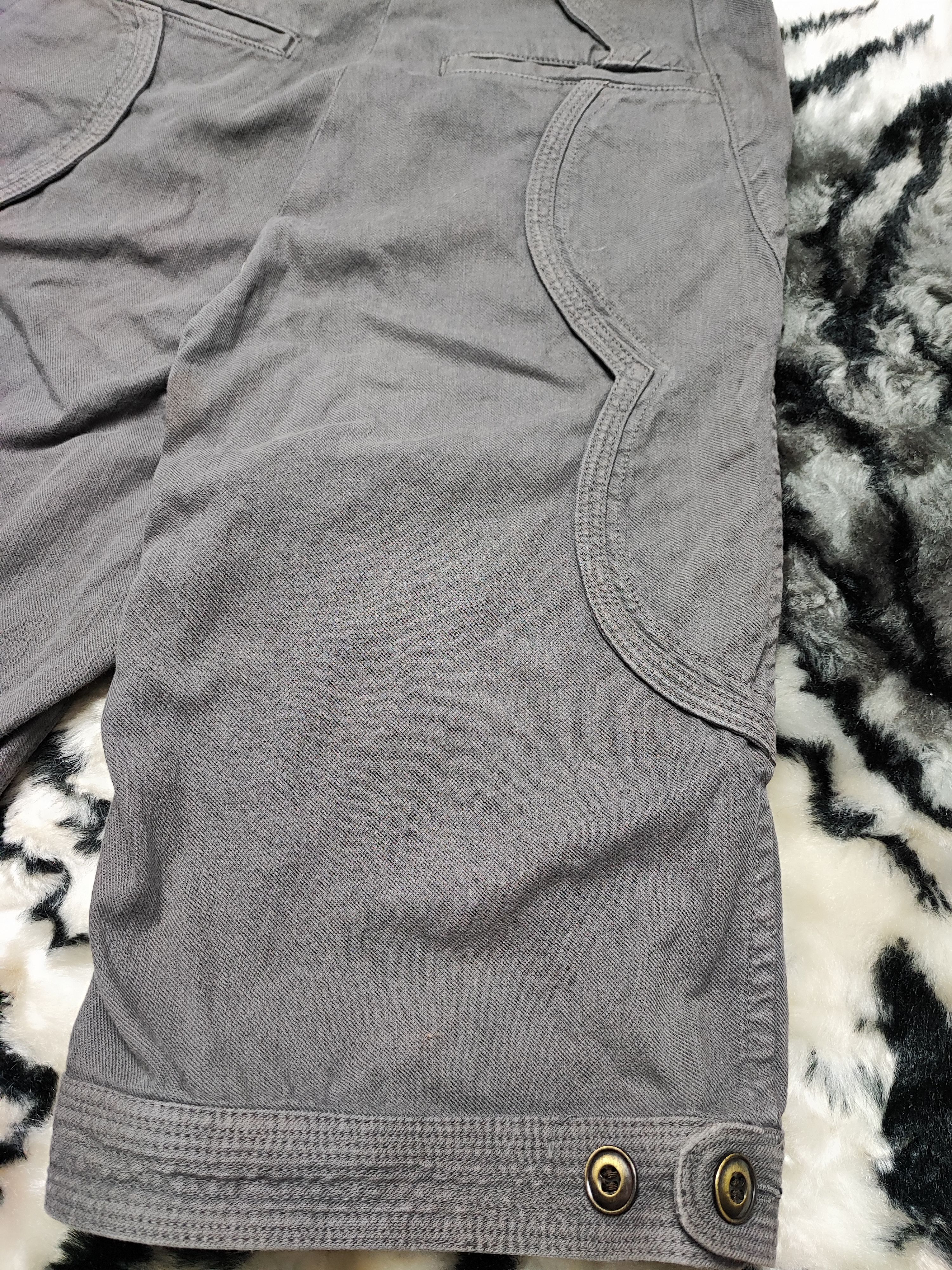Tsumori Chisato Tsumori Chisato Short Pants Size 24" / US 00 / IT 34 - 11 Thumbnail