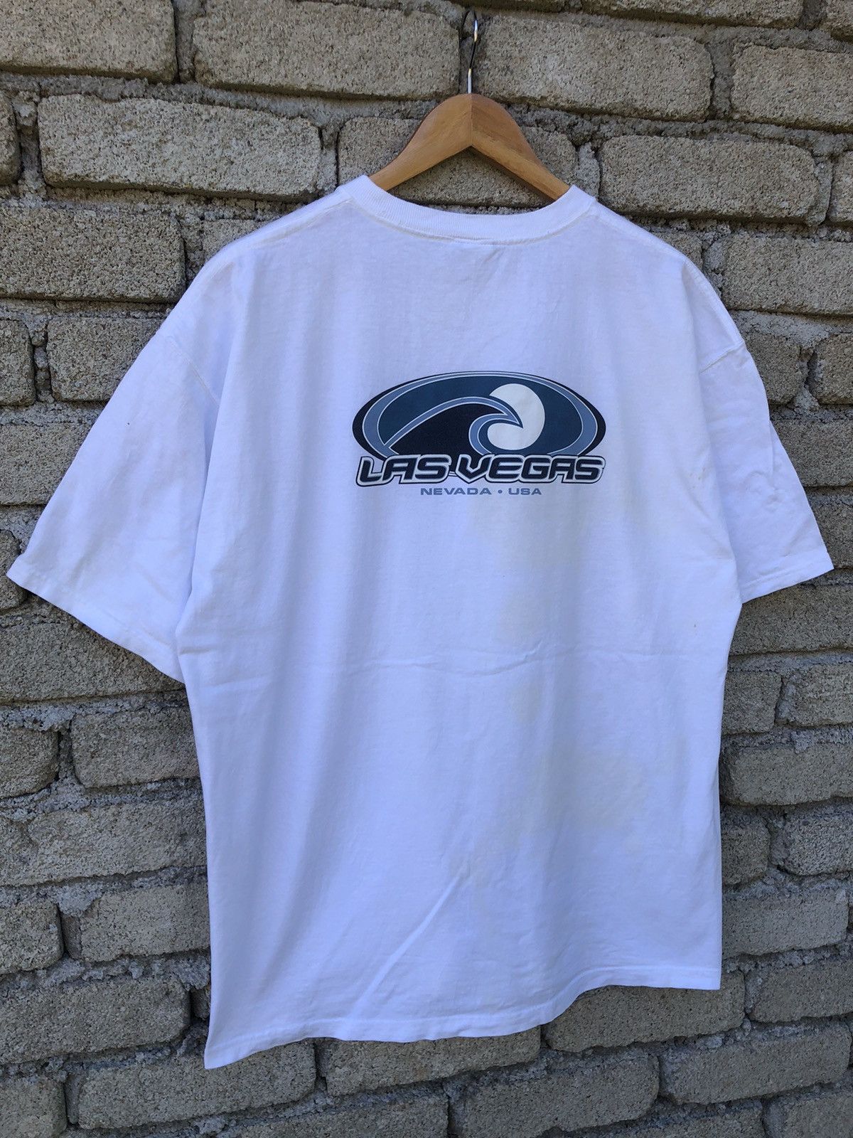 Vintage Vintage Y2K Las Vegas Surfing Backhit Tshirt Size US XL / EU 56 / 4 - 3 Thumbnail