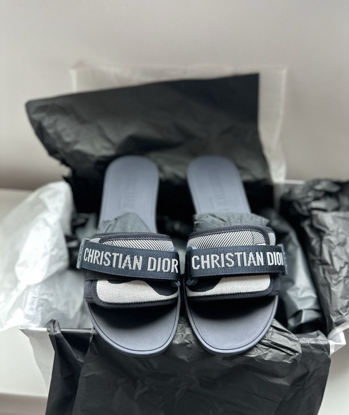 Dior Christian Dior DIO(R)evolution Slides Size US 6 / IT 36 - 2 Thumbnail