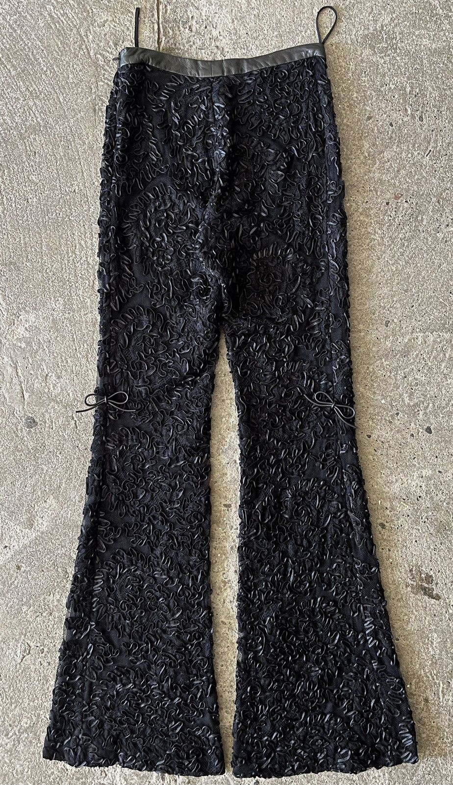 Gucci Archive Gucci - Tom Ford - FW1999 - Evening Lace Pants Size 26" / US 2 / IT 38 - 15 Thumbnail