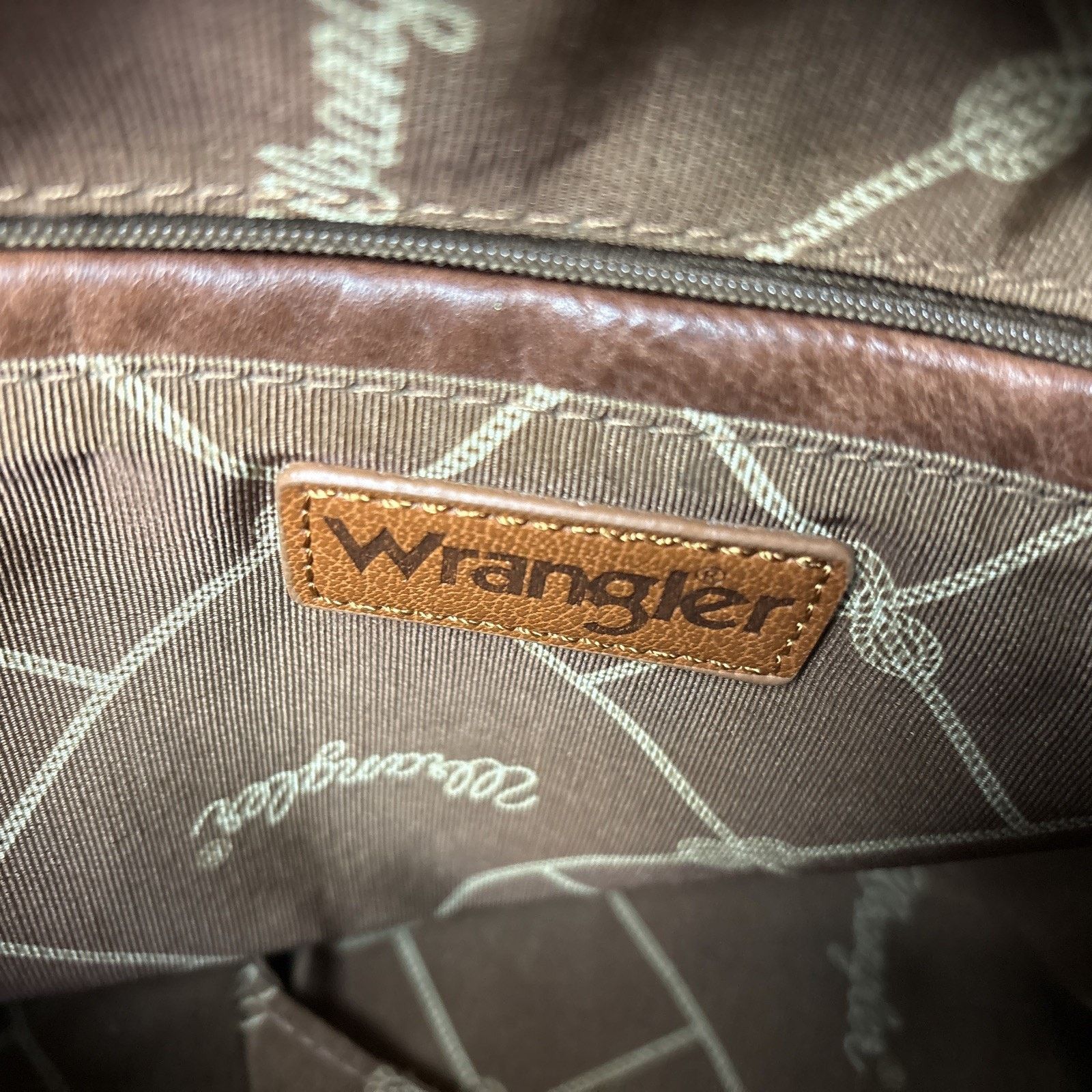 Wrangler Wrangler Western Cow Print Handbag Satchel Brown Crossbody Size ONE SIZE - 11 Thumbnail