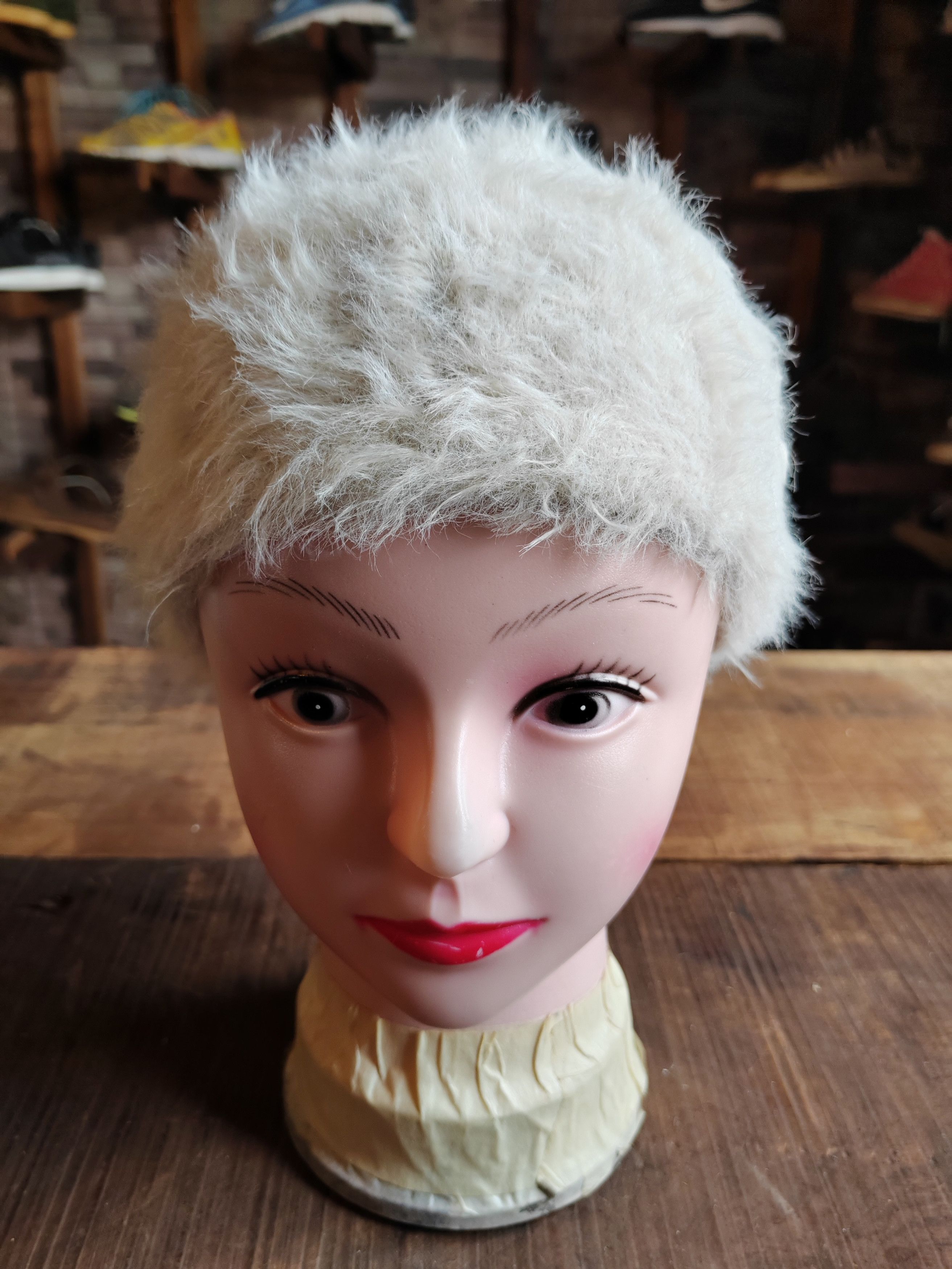 Japanese Brand Vintage Japanese Rabbit Fur Hat Size ONE SIZE - 1 Thumbnail