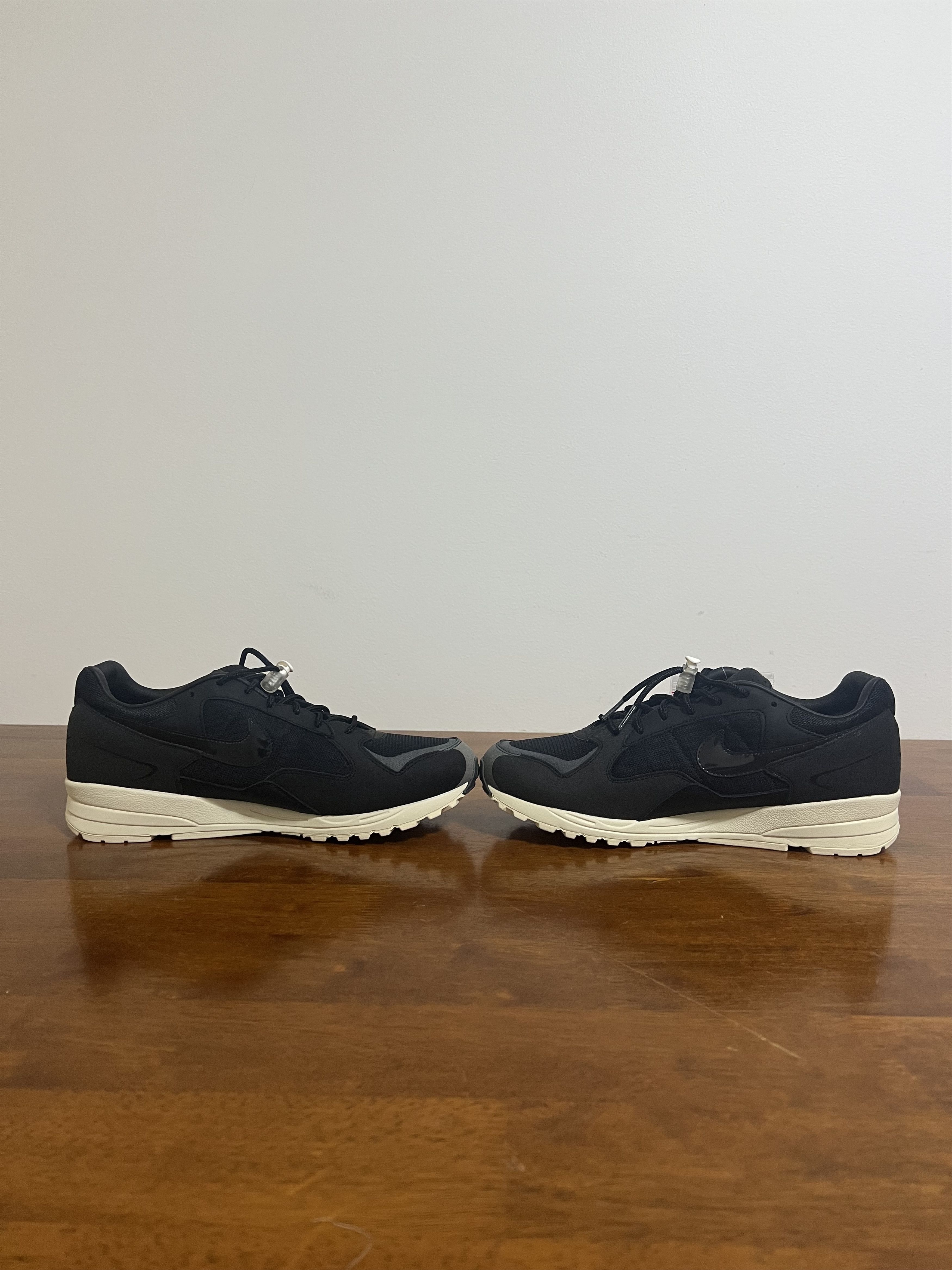 Fear of God × Nike 💚 2018 Fear of God x Nike Air Skylon II Black/Sail-Fossil Size US 10.5 / EU 43-44 - 8 Thumbnail