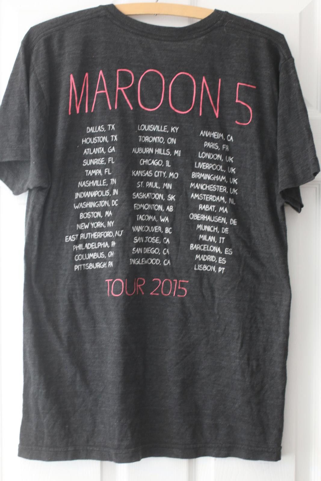 Other Maroon 5 Tour 2015 Concert T-Shirt Multicolor Band Tee M Size M / US 6-8 / IT 42-44 - 7 Thumbnail