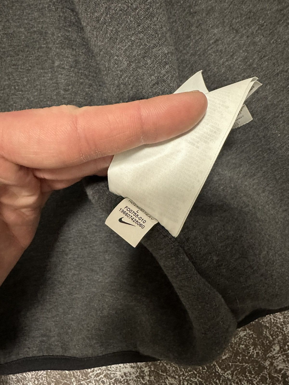 Nike Nike Tech Fleece Utility Vest Mens Outdoor Mini Logo Size L Size US L / EU 52-54 / 3 - 6 Thumbnail