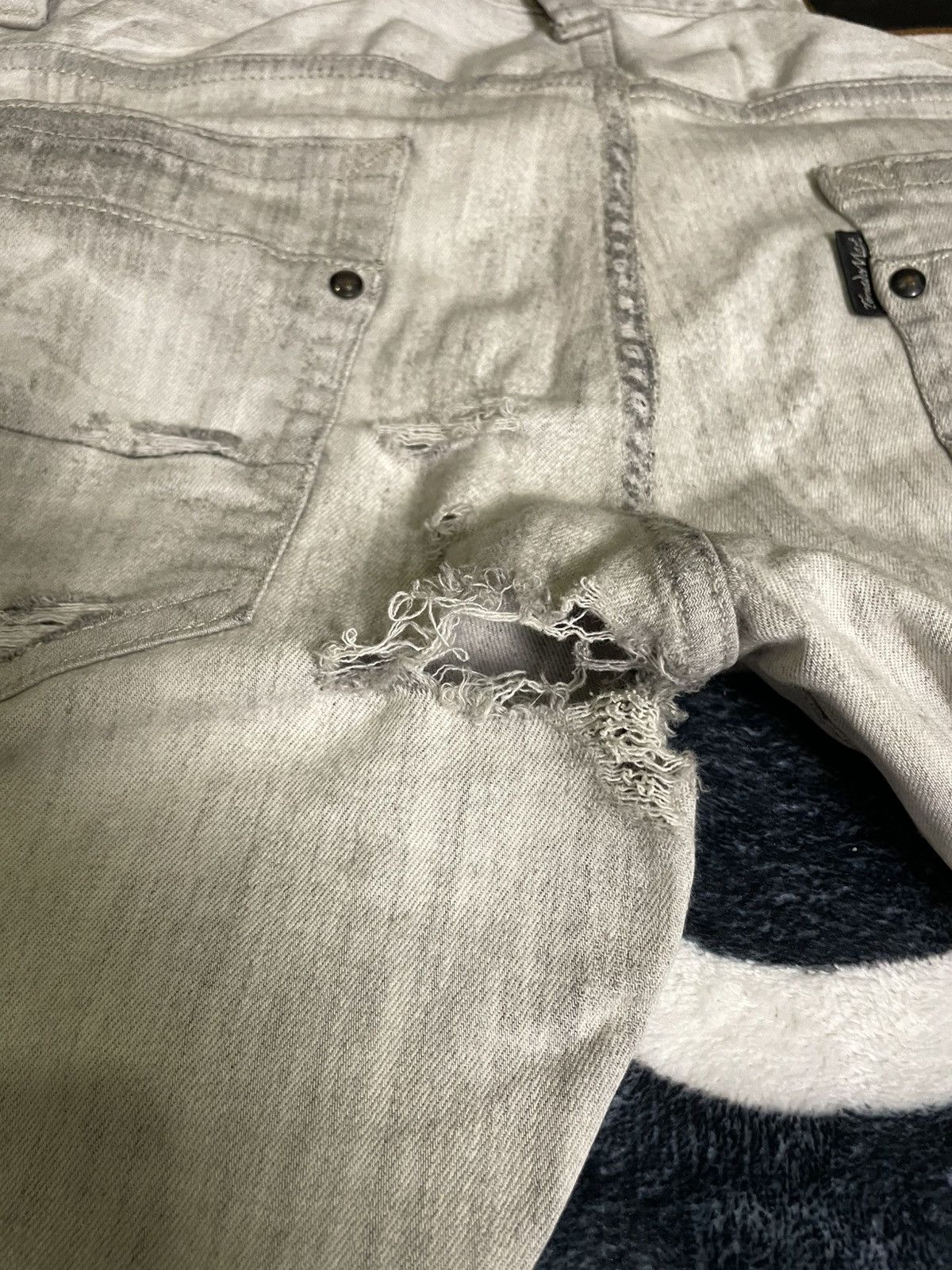 If Six Was Nine × Le Grande Bleu (L.G.B.) × Tornado Mart Tornado Mart Distressed Denim Size US 31 - 19 Thumbnail