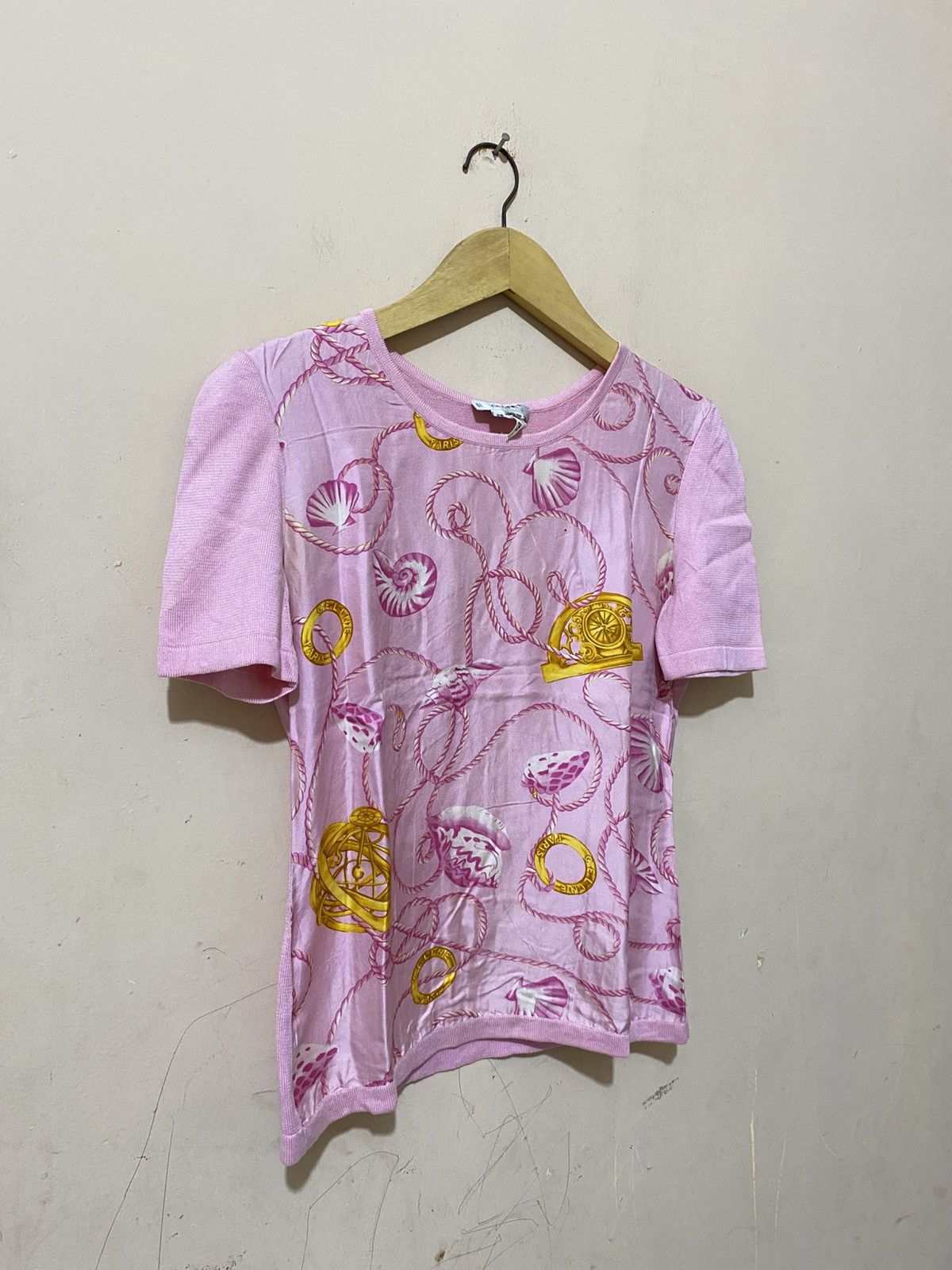 Celine 90s Celine Archive Boroque Tshirt Size XS / US 0-2 / IT 36-38 - 2 Thumbnail