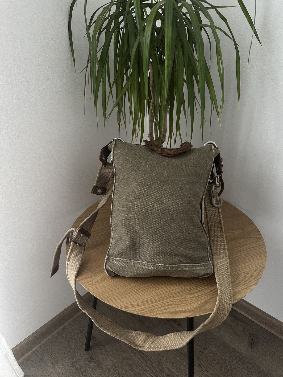 Diesel Vintage Diesel Avant-Garde Beige Tactical Shoulders Bag Size ONE SIZE - 11 Thumbnail