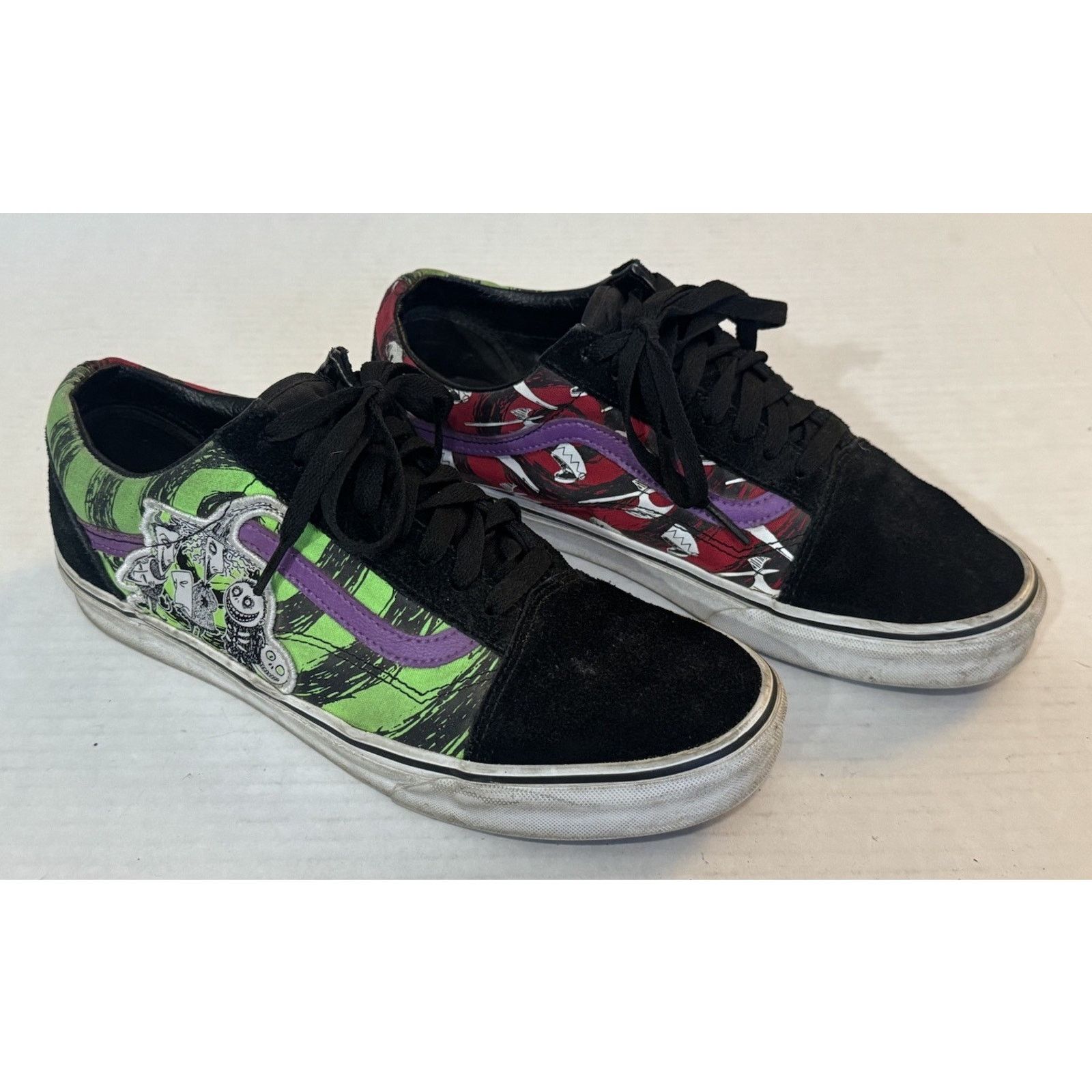 Vans VANS Disney Old Skool Nightmare Before Christmas 9.5/11 Size US 8.5 / IT 38.5 - 2 Thumbnail