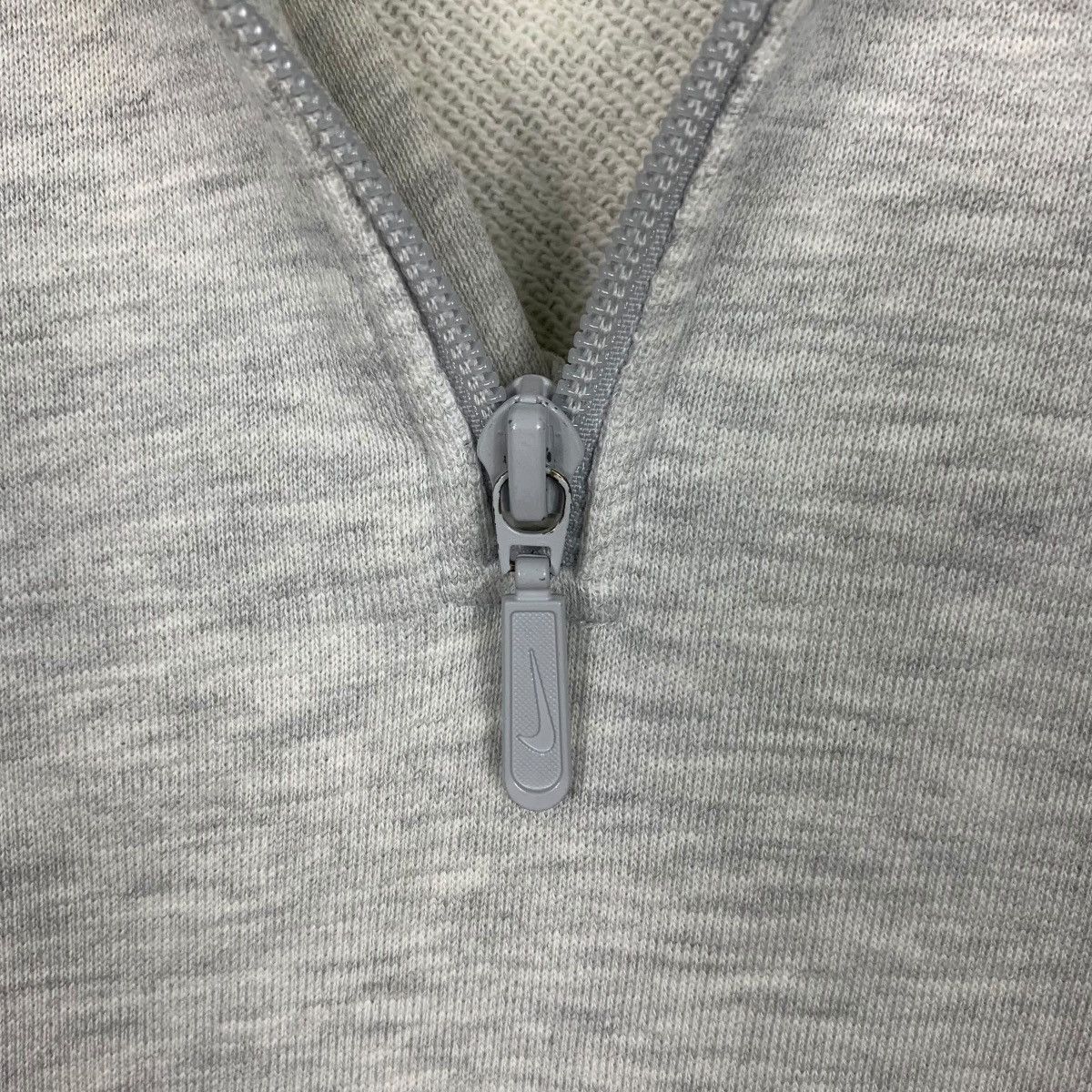 Nike 90s NIKE Small Logo Half Zip Turtleneck Sweatshirt #1689-C75 Size US M / EU 48-50 / 2 - 12 Thumbnail