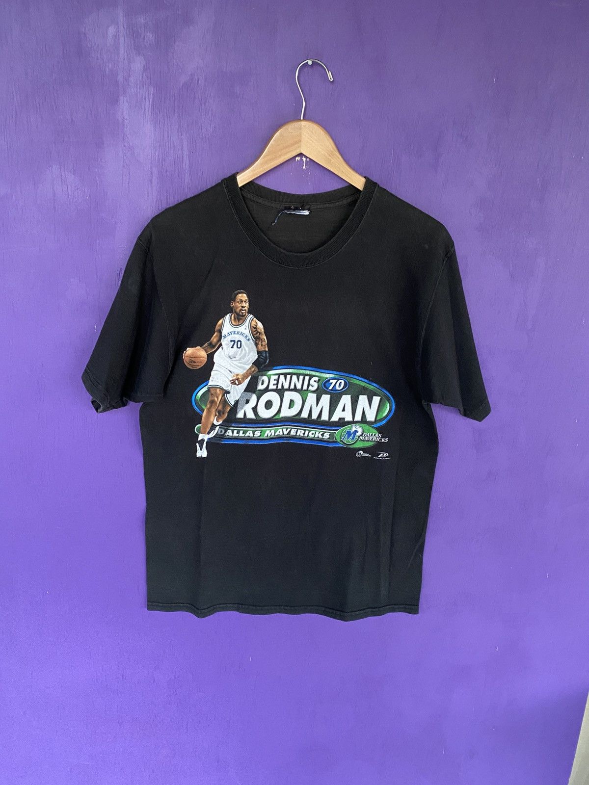 NBA Vintage 90s Dennis Rodman mavericks player tee Size US L / EU 52-54 / 3 - 1 Thumbnail