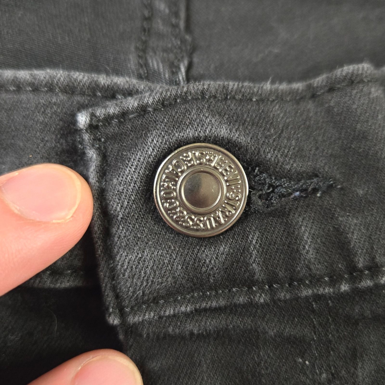 Levi's Levi's Black Classic Straight Jeans Size 18 S Size 40" / US 18 - 6 Thumbnail