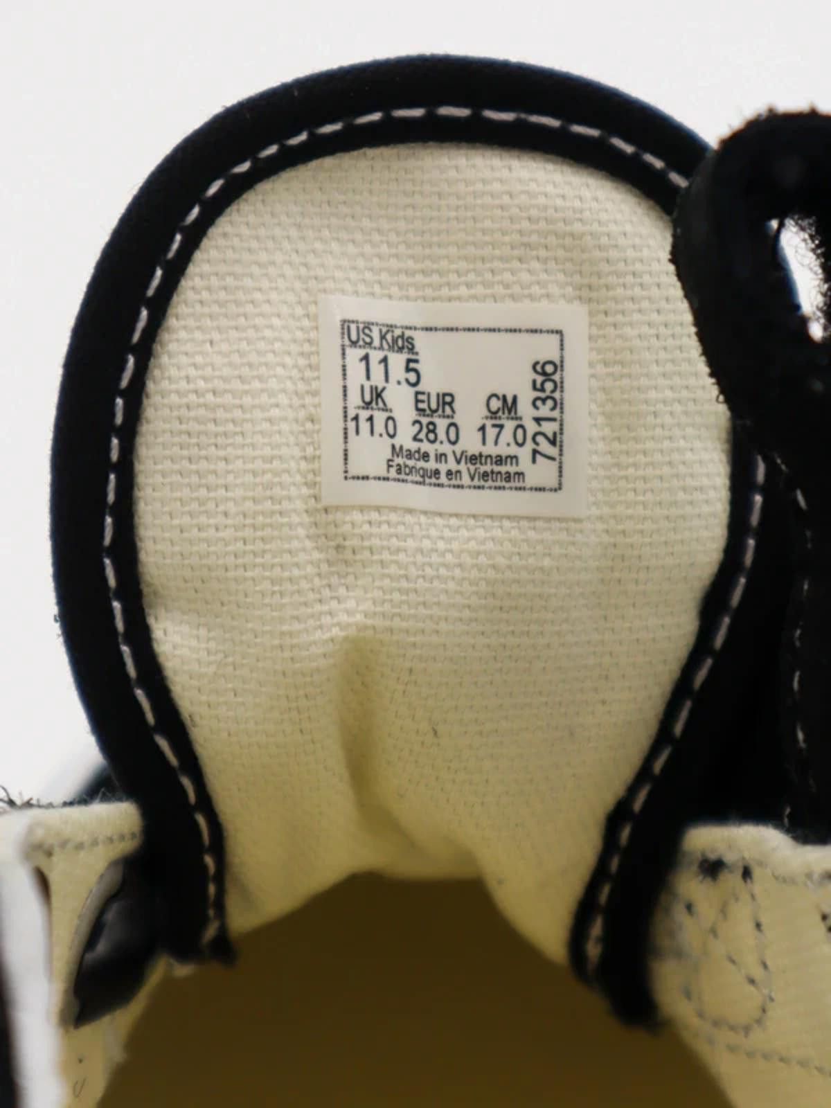 Vans Vans Old Skool - VN000V21PRP1 - K Pop Demon Hunters Trainers Size US 10.5 / EU 43-44 - 2 Thumbnail