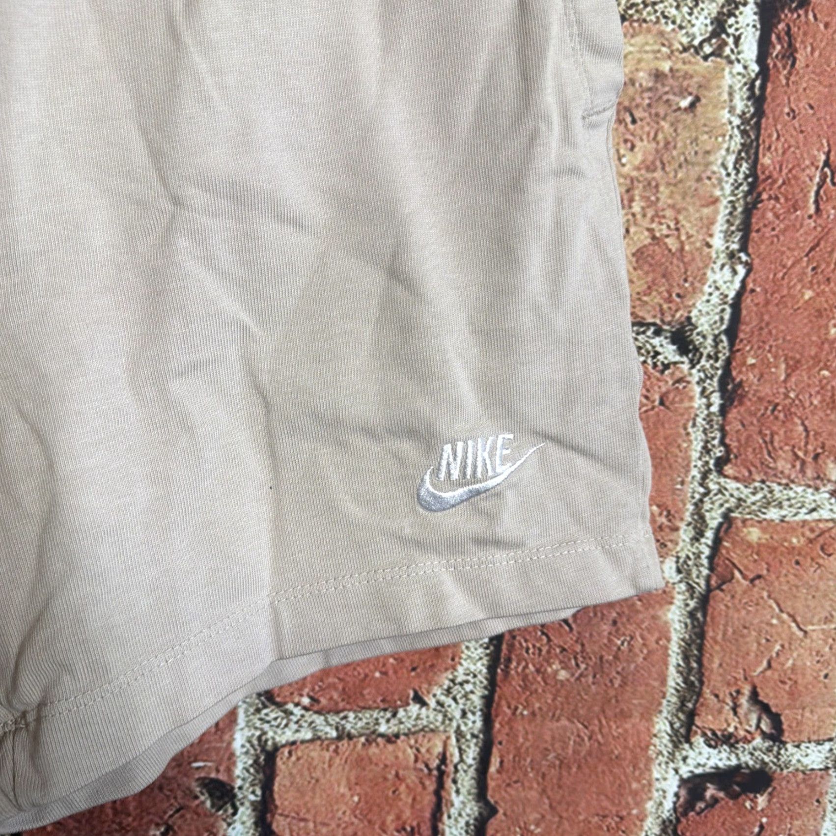 Nike Nike Shorts Womens XS Beige High Rise Sportswear Cotton Jersey Size XS / US 0-2 / IT 36-38 - 2 Thumbnail