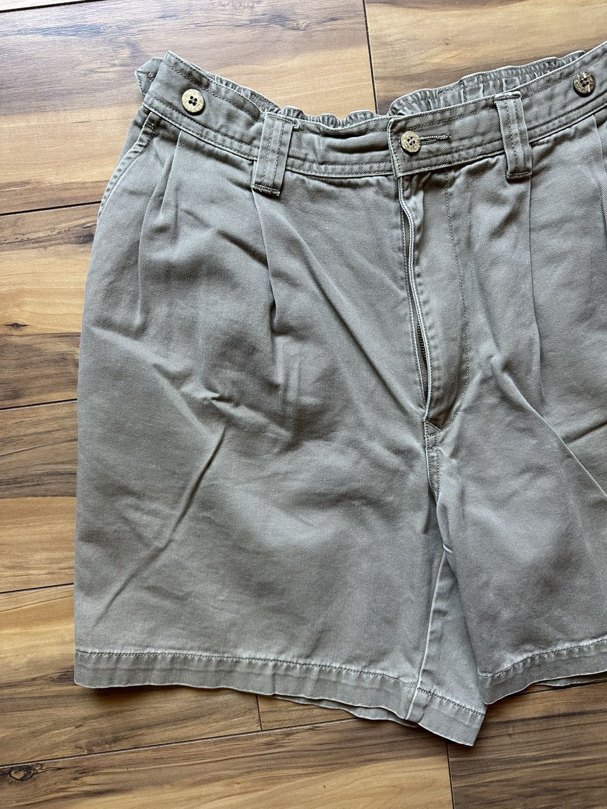 Tommy Bahama Tommy Bahama Tan Shorts Size US 32 / EU 48 - 3 Thumbnail