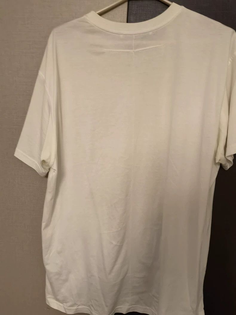 Givenchy Givenchy Short Sleeve, size XL Size US XL / EU 56 / 4 - 2 Thumbnail