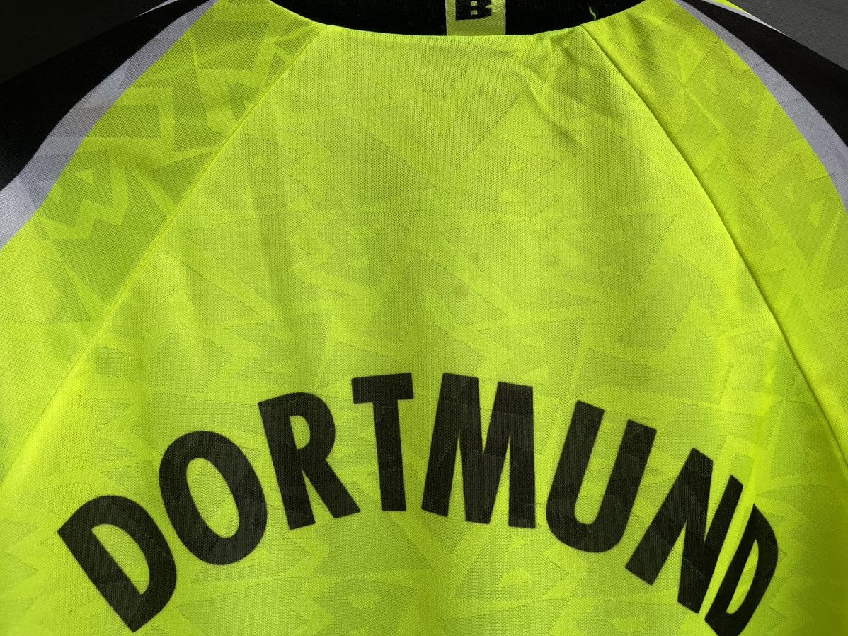 Vintage NIKE BORUSSIA DORTMUND 1995 /96 SHIRT FOOTBALL SOCCER JERSEY Size US XS / EU 42 / 0 - 10 Thumbnail