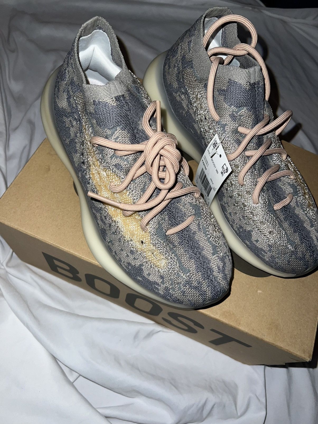 Adidas × Yeezy Adidas Yeezy Boost 380 Size US 7.5 / EU 40-41 - 2 Thumbnail