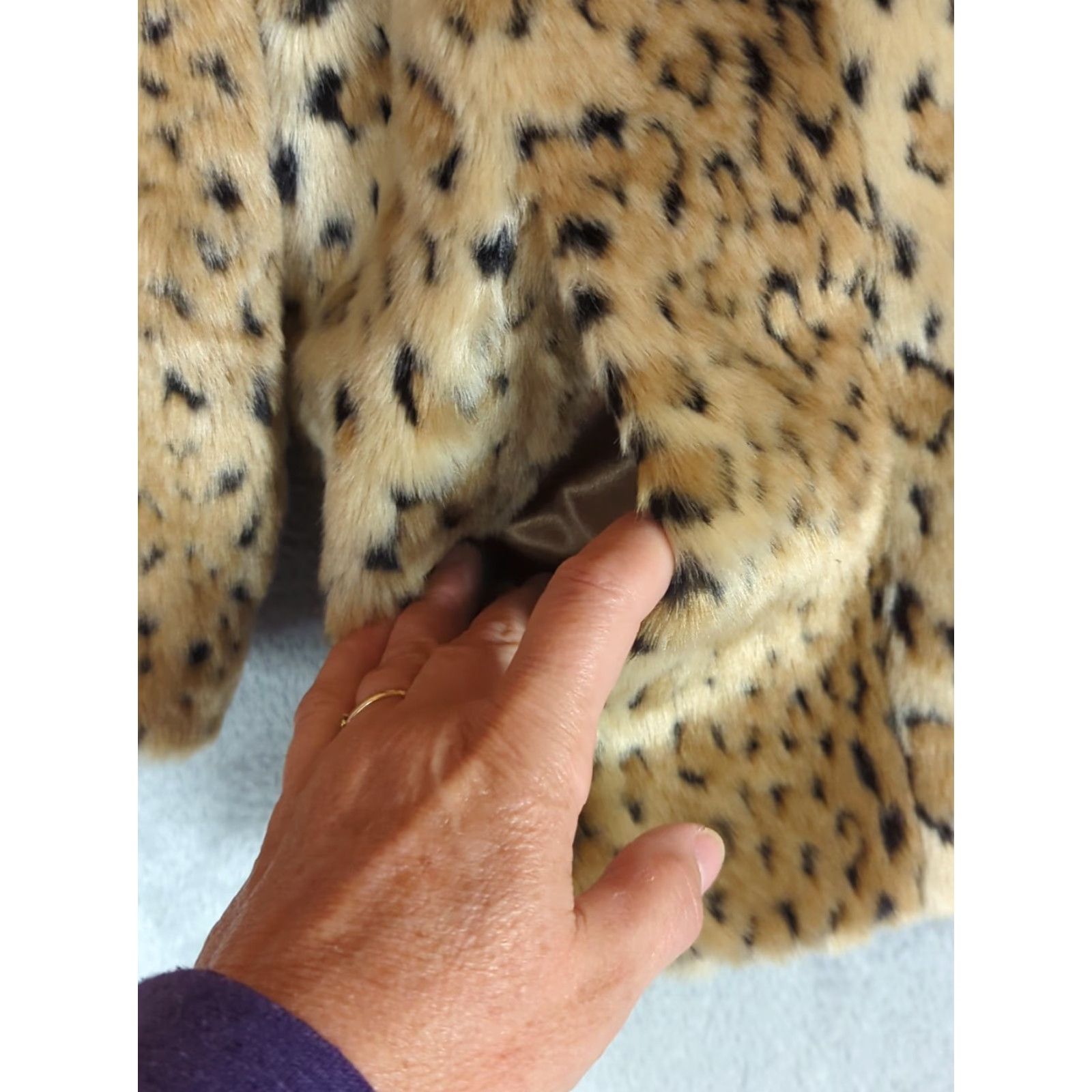 Vintage INC International Concepts Jacket Cropped Leopard Faux Fur 0X Womens 3/4 Sleeve Short Hook & Eye Collared Tan Black Mob Wife Vintage: No Size XL / US 12-14 / IT 48-50 - 3 Thumbnail
