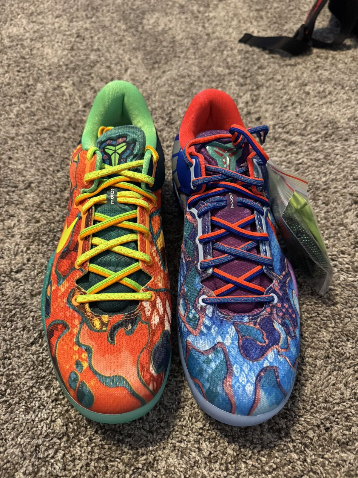 Nike “What The” Kobe 8 Size US 11.5 / EU 44-45 - 3 Thumbnail