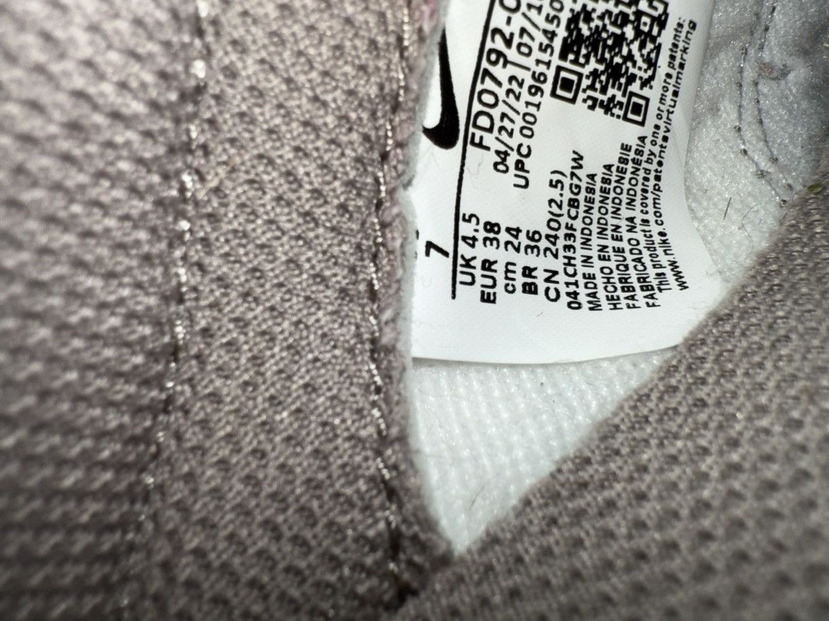 Nike Nike Women Dunk Low Size US 7 / IT 37 - 5 Thumbnail