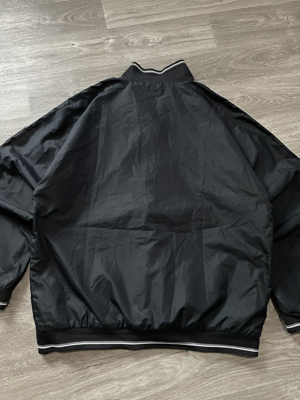 Nike Vintage Nike Nylon Reversible 2 Sides Pullover 1/3 Zip 90s Size US L / EU 52-54 / 3 - 20 Thumbnail
