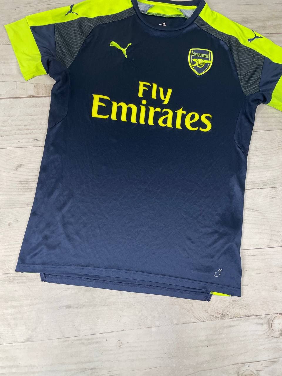 Puma Puma Arsenal 2016 2017 Third Football Shirt Soccer Jersey Size US M / EU 48-50 / 2 - 5 Thumbnail