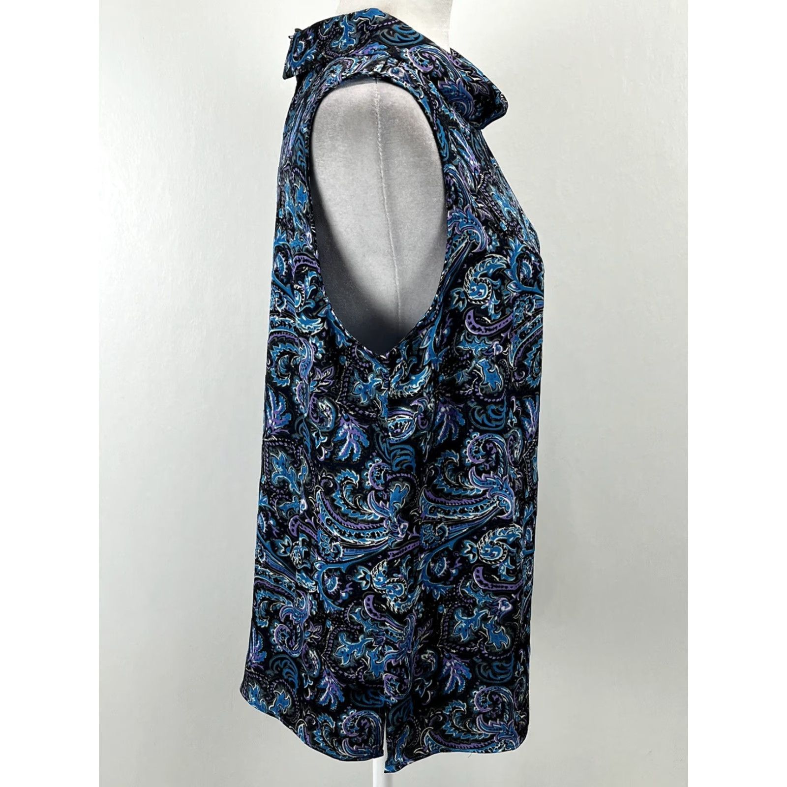 Talbots Talbots Blouse Top Womens 12 Sleeveless Funnel Neck Polyester Multicolor Classic Paisley Shirt Size XL / US 12-14 / IT 48-50 - 4 Thumbnail