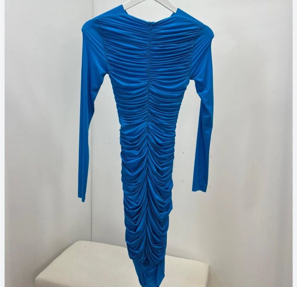 Alex Perry Alex Perry Colt Ruched Cut-Out Mini Dress Size M / US 6-8 / IT 42-44 - 2 Thumbnail