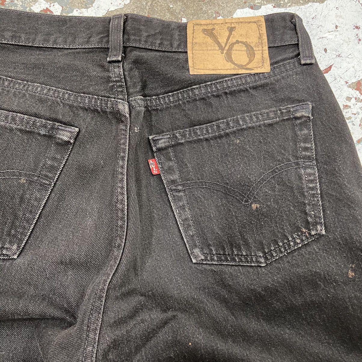 Levi's × Vintage Vintage 1990s Levi's Paint Splatter Black Denim Jeans Size US 29 - 2 Thumbnail