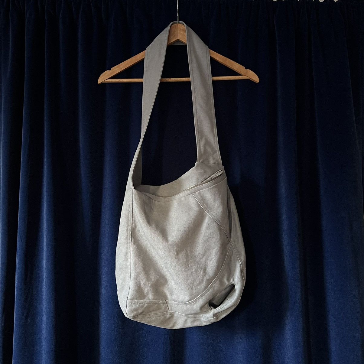 Kiko Kostadinov Gray Hecuba Bag KIKO KOSTADINOV