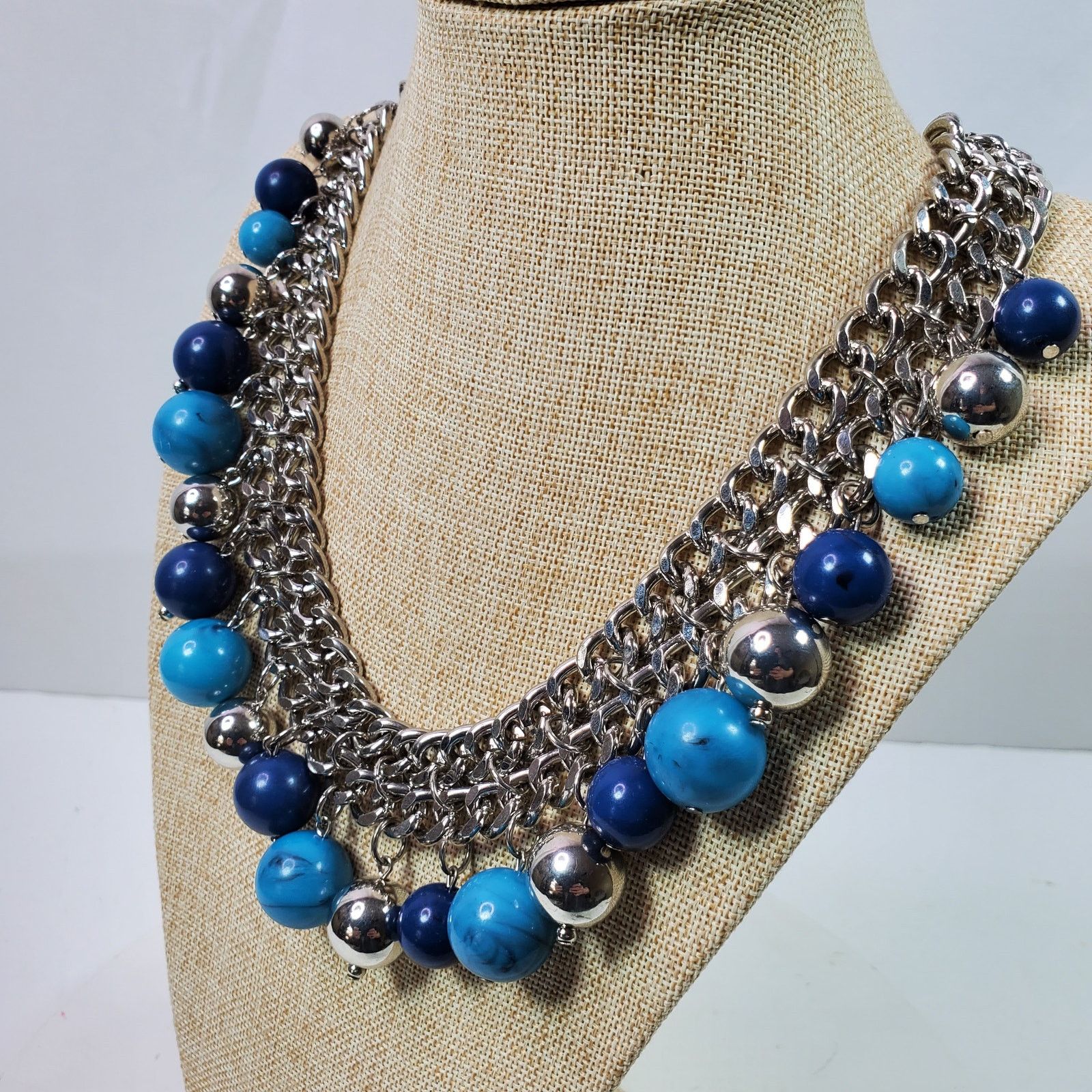 The Unbranded Brand Meshed Chain Necklace Silver Tone w/ Blue Beads 18 Inch Size ONE SIZE - 3 Thumbnail