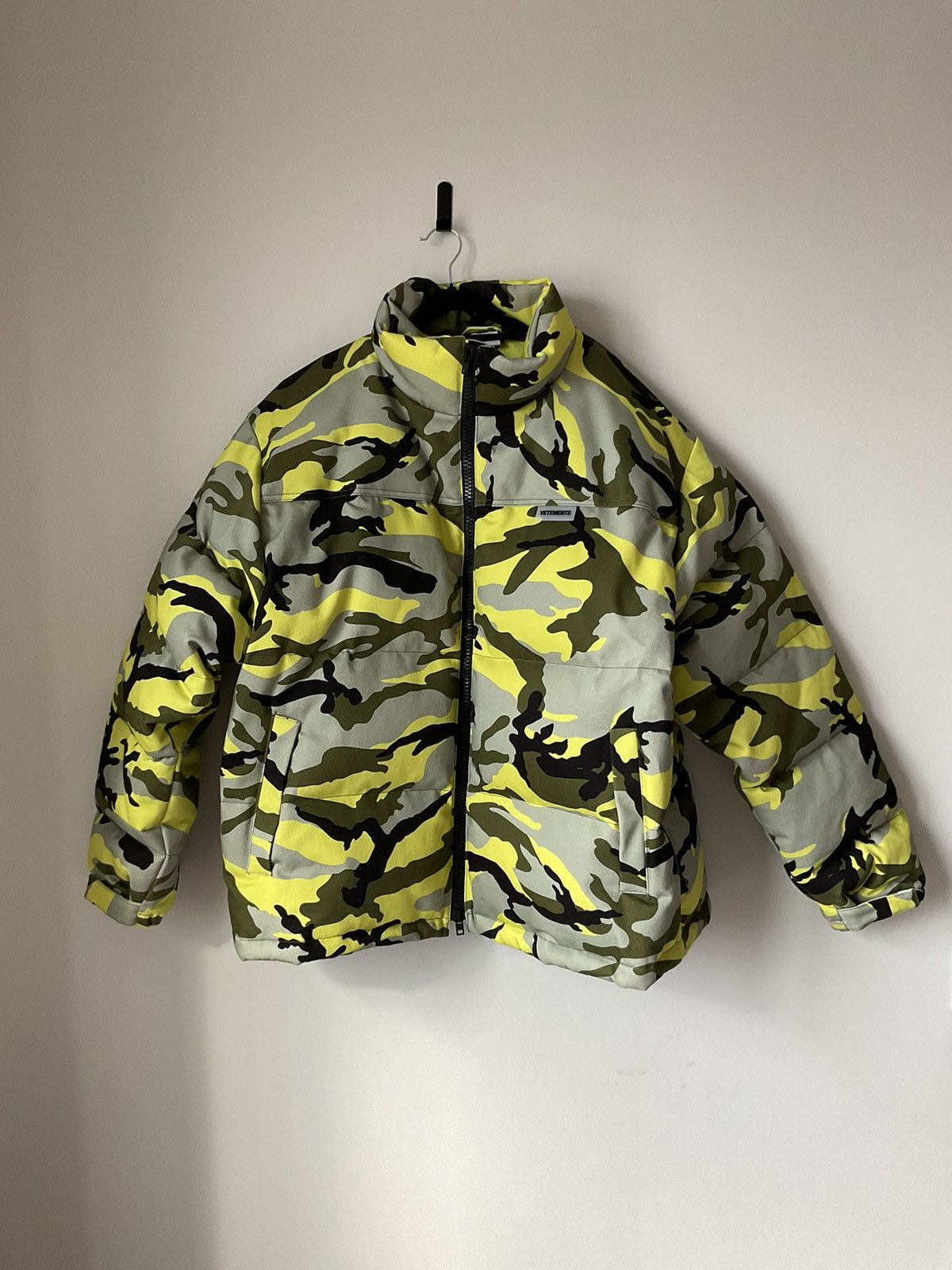VETEMENTS Multicolor Camo Down Jacket