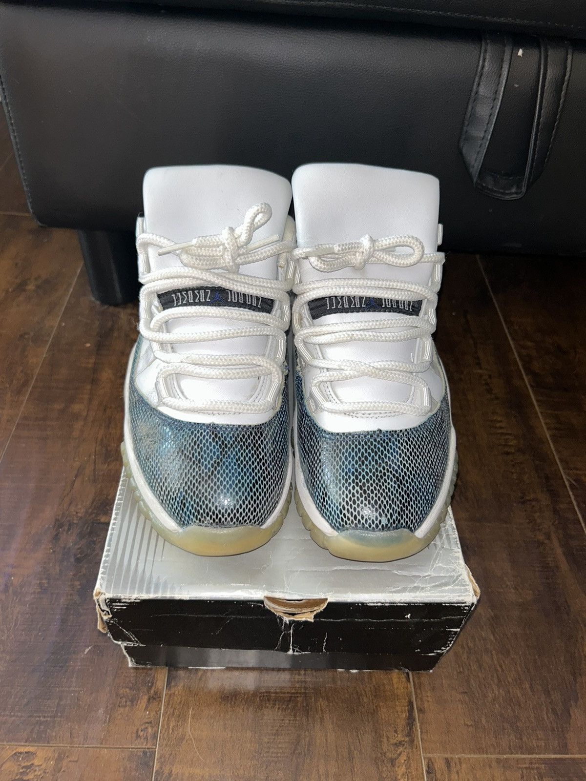 Jordan Brand 2001 low Jordan 11 navy snake skin Size US 8 / EU 41 - 1 Thumbnail