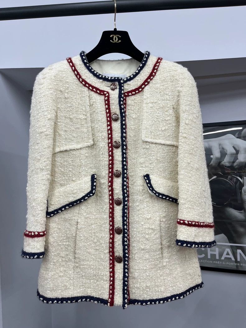 Chanel Chanel German Hamburg high-end workshop series classic whi Size XS / US 0-2 / IT 36-38 - 1 Thumbnail