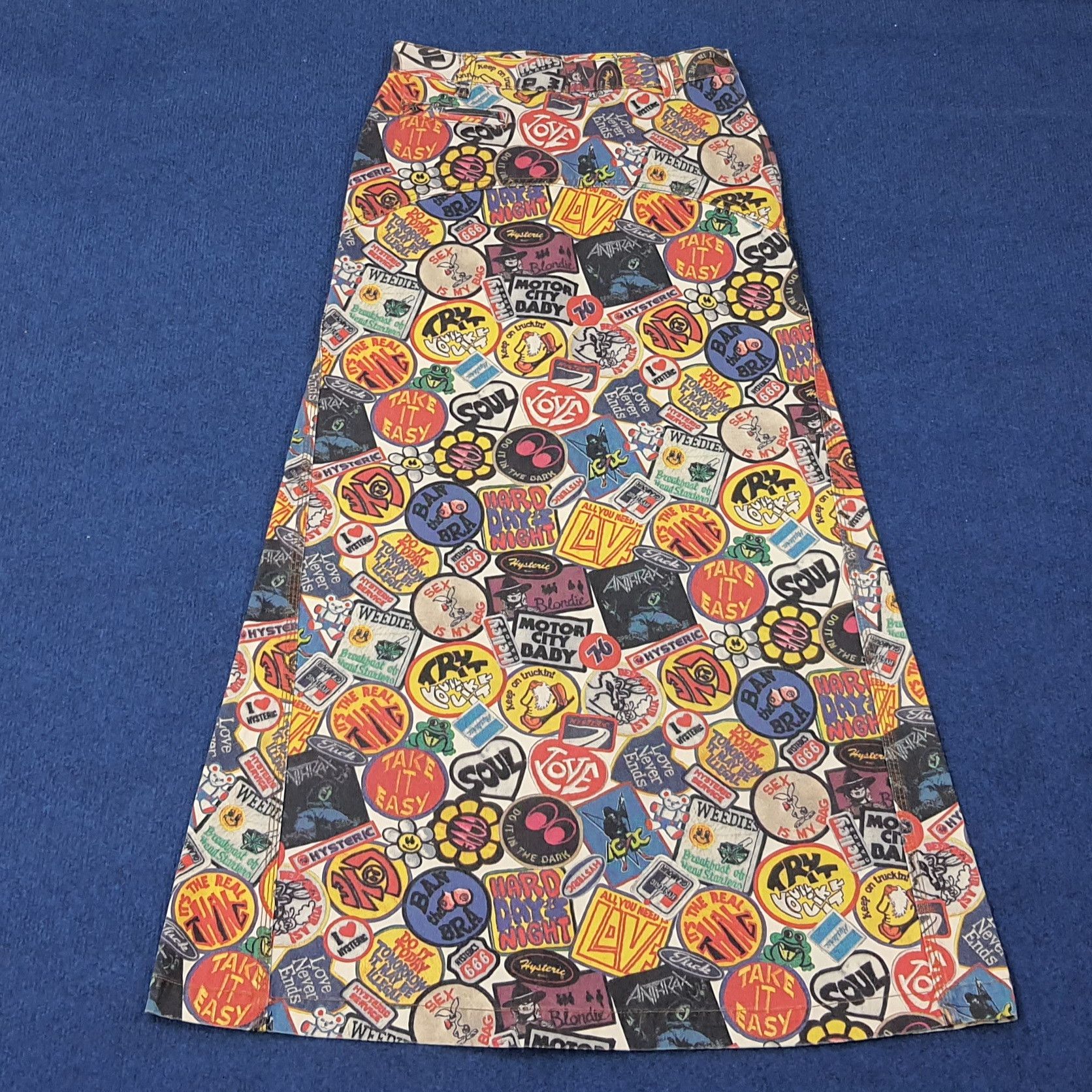 Hysteric Glamour Vintage Hysteric Glamour Fullprint Japan Brand Skirt C235N15 Size 26" / US 2 / IT 38 - 1 Thumbnail