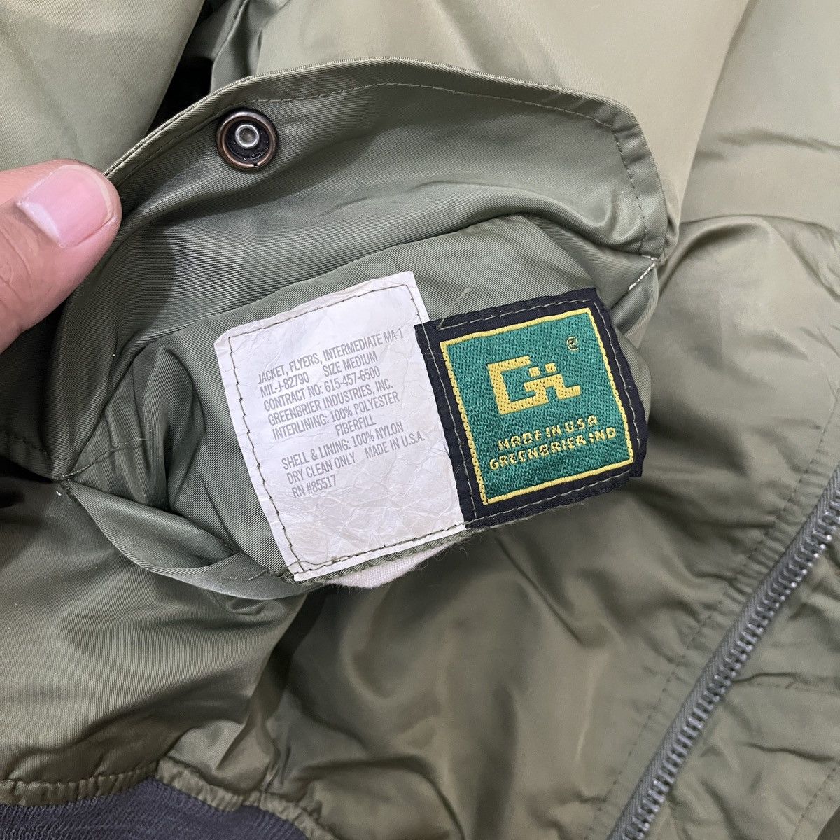 Alpha Industries Crazy Sunfaded Greenbrier Ind Ma-1 Fly Bomber Jacket Size US M / EU 48-50 / 2 - 12 Thumbnail