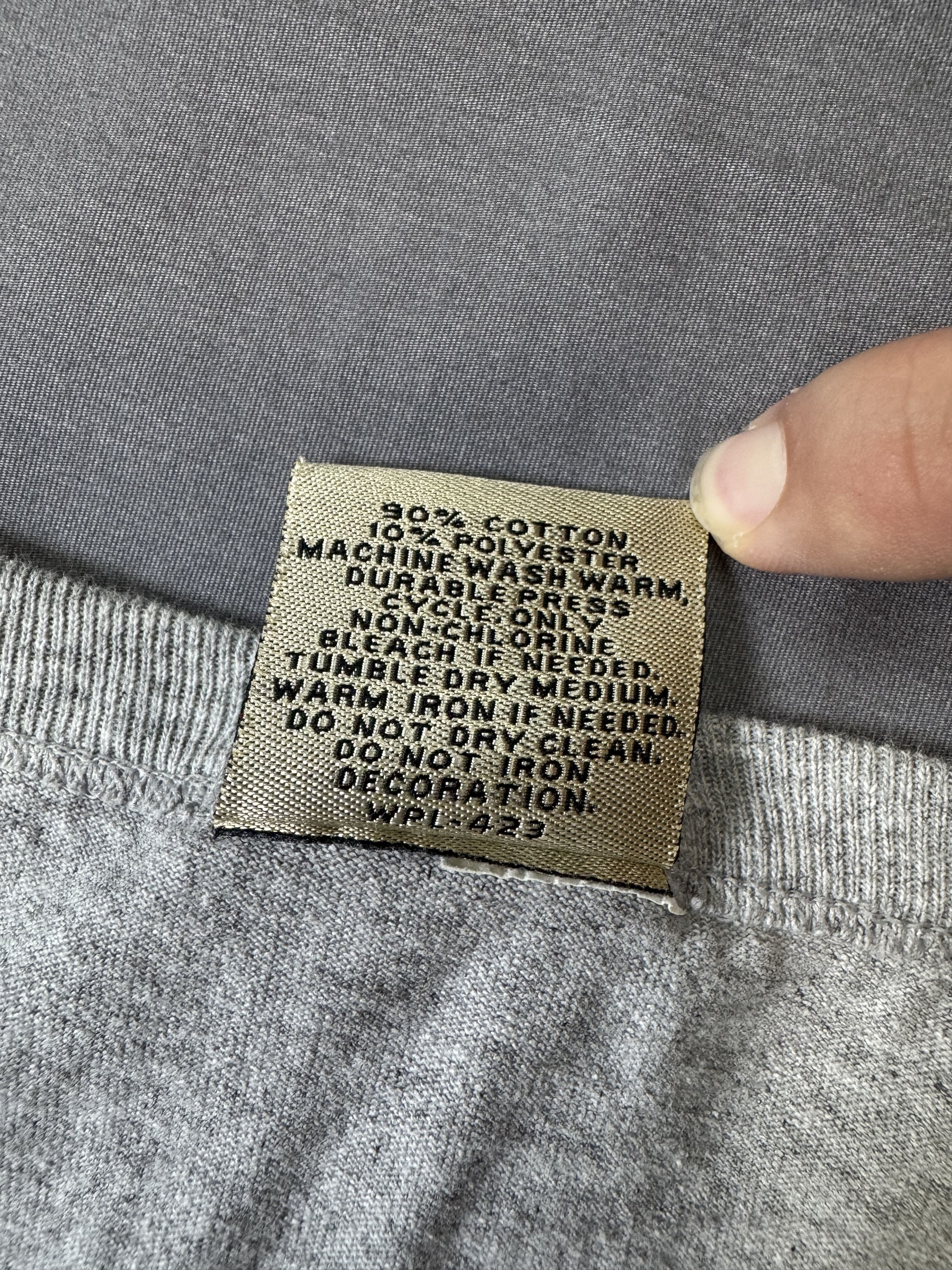 Levi's Vintage Y2K Levi Strauss & Co. Graphic T-Shirt USA Made Size US XL / EU 56 / 4 - 4 Thumbnail
