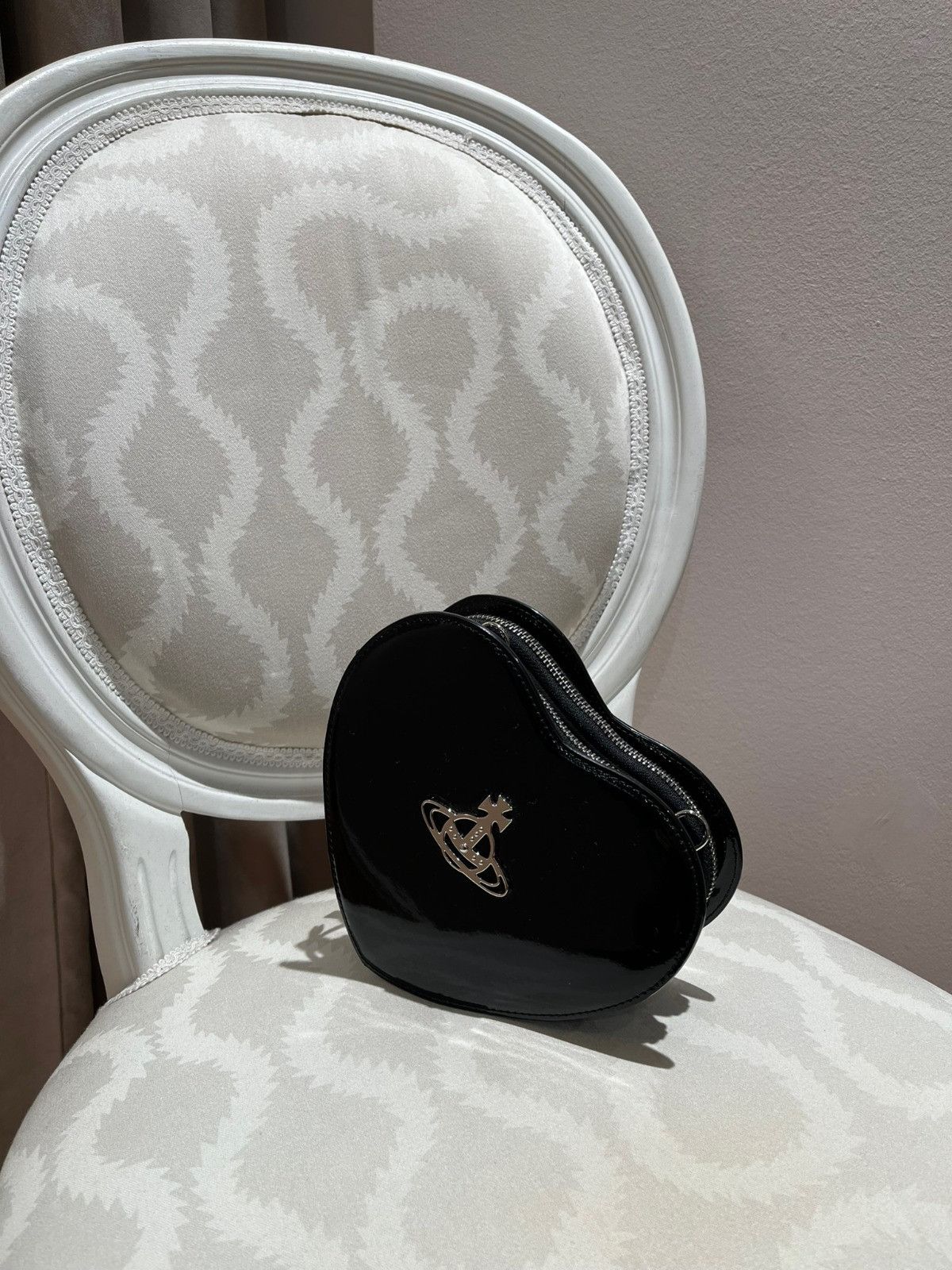 Vivienne Westwood o1f1d3z0825 Size: OS / Louise Heart Crossbody Bag Black Size ONE SIZE - 1 Preview