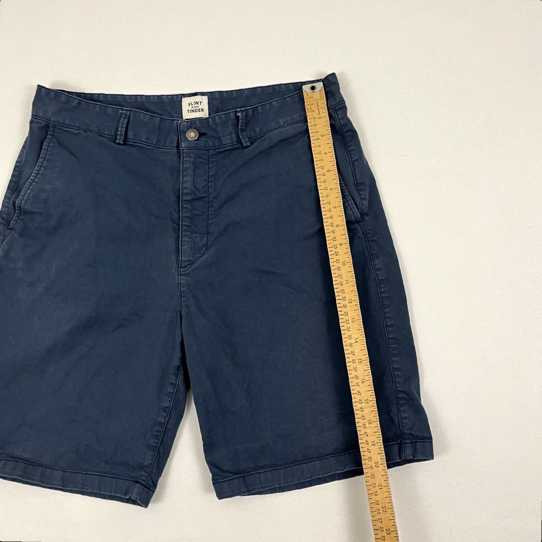 Vintage Flint & Tinder Khaki Shorts Mens Size 34 Regular Blue Washed 9" Inseam Casual Workwear Chino Pocket Logo Breathable Easy Care 365 Everyday Hike Size US 34 / EU 50 - 4 Thumbnail