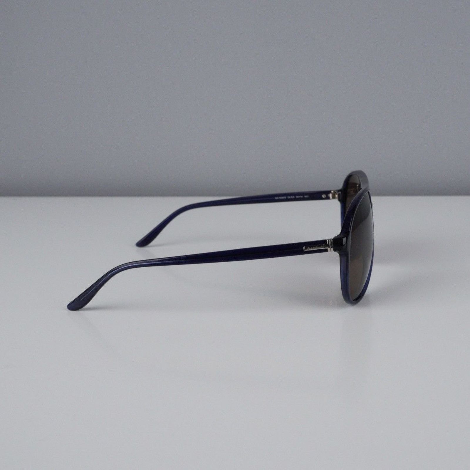 Gucci Vintage gucci silver logo navy oval aviator pilot sunglasses Size ONE SIZE - 3 Thumbnail