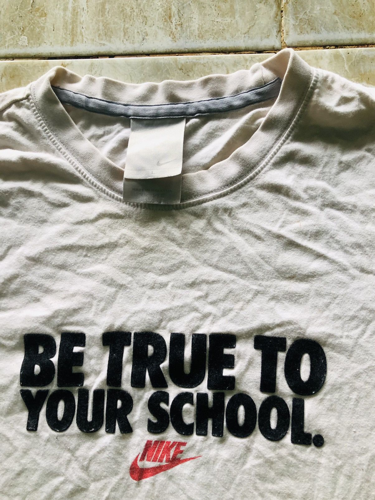 Nike × Vintage Vintage nike BE TRUE TO YOUR SCHOOL tee Size US L / EU 52-54 / 3 - 4 Thumbnail
