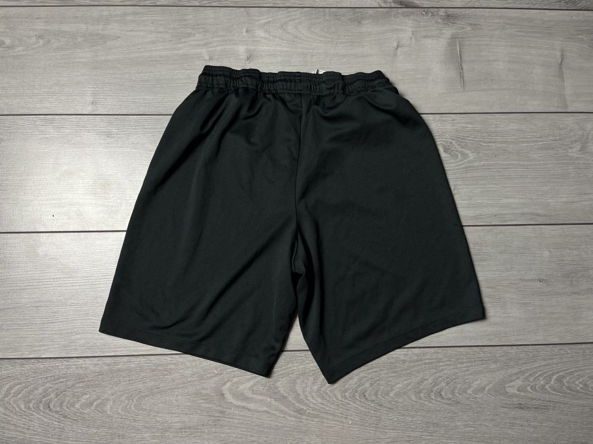 Nike Nike shorts soccer sportswear size Large Size US 34 / EU 50 - 4 Thumbnail