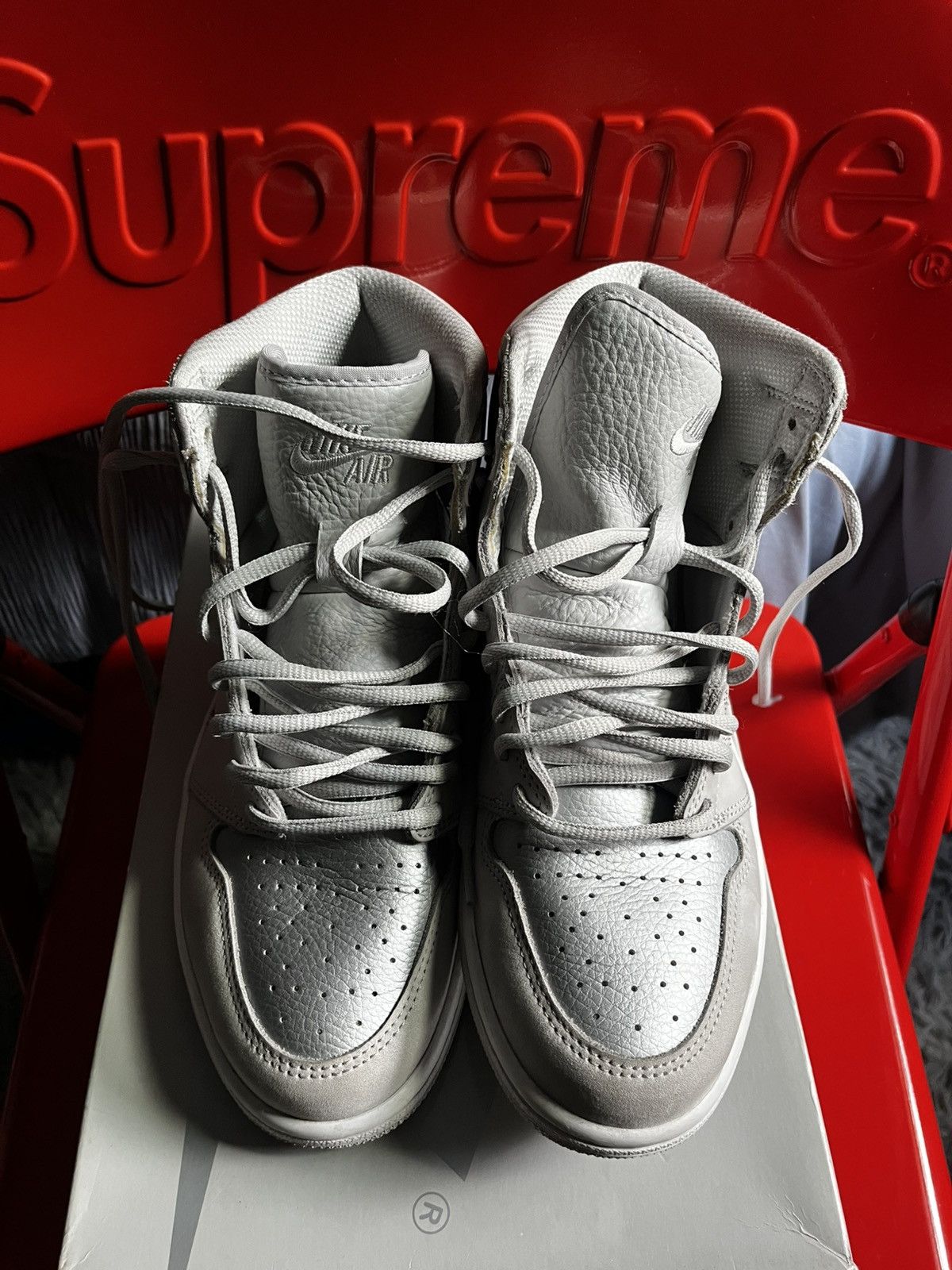 Jordan 1 size 7.5 shop