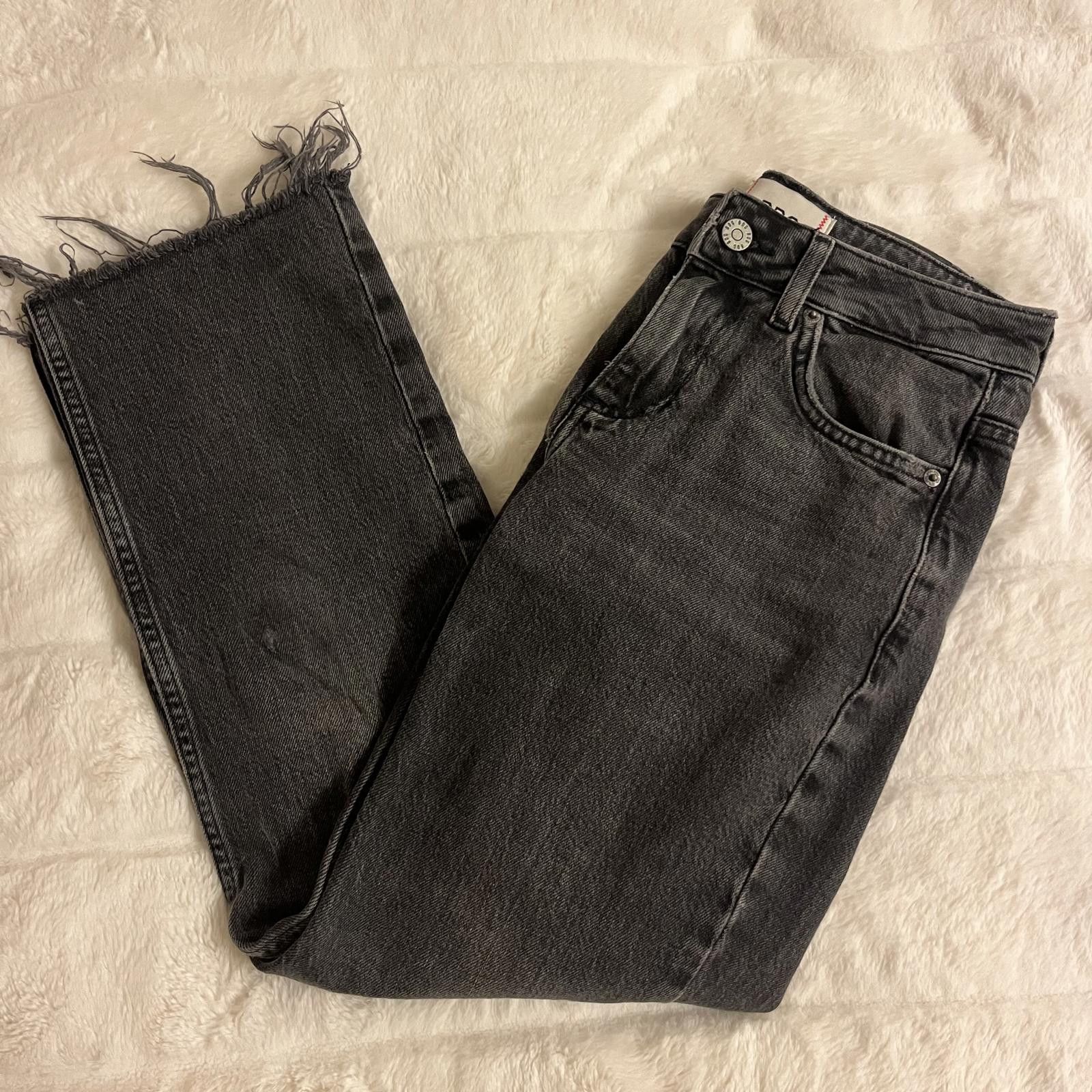 Urban Outfitters BDG Cropped Cowboy Jeans