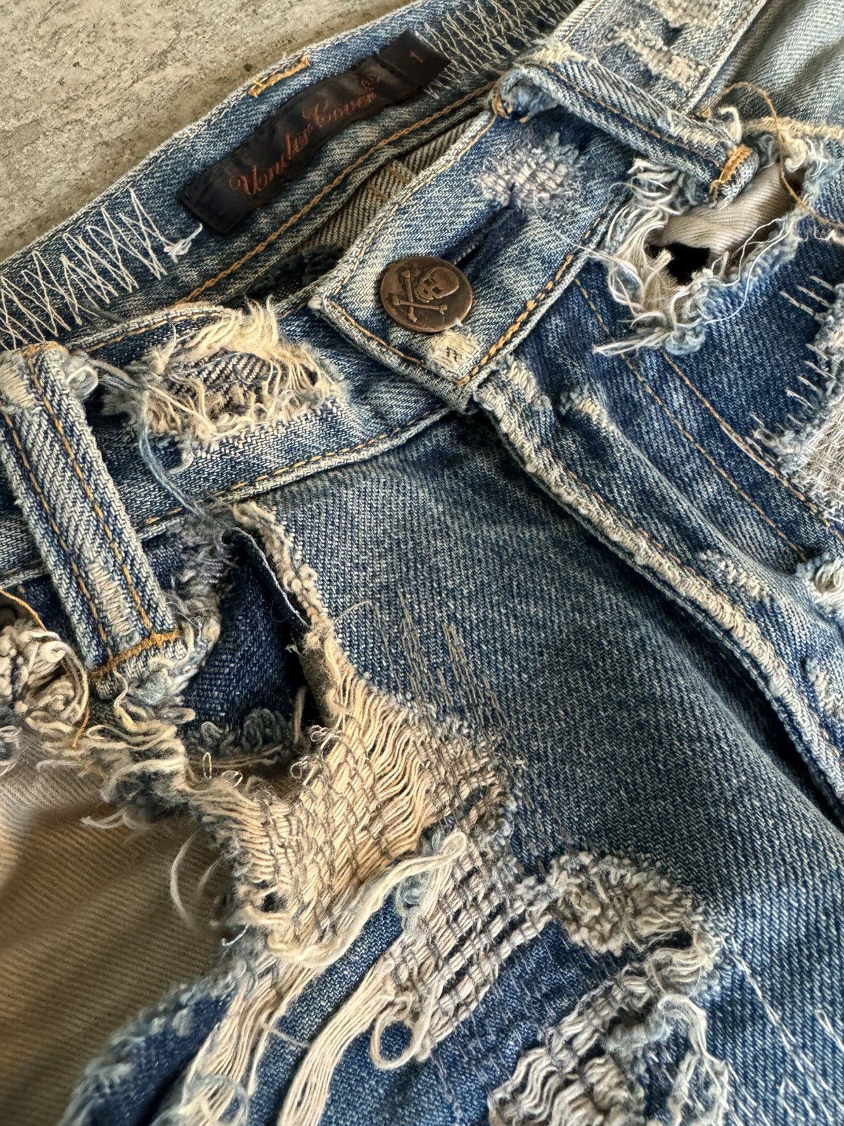 Jun Takahashi × Undercover ARCHIVE UNDERCOVER AW05 ARTS AND CRAFTS 85 DENIM JEANS Size US 28 / EU 44 - 4 Thumbnail
