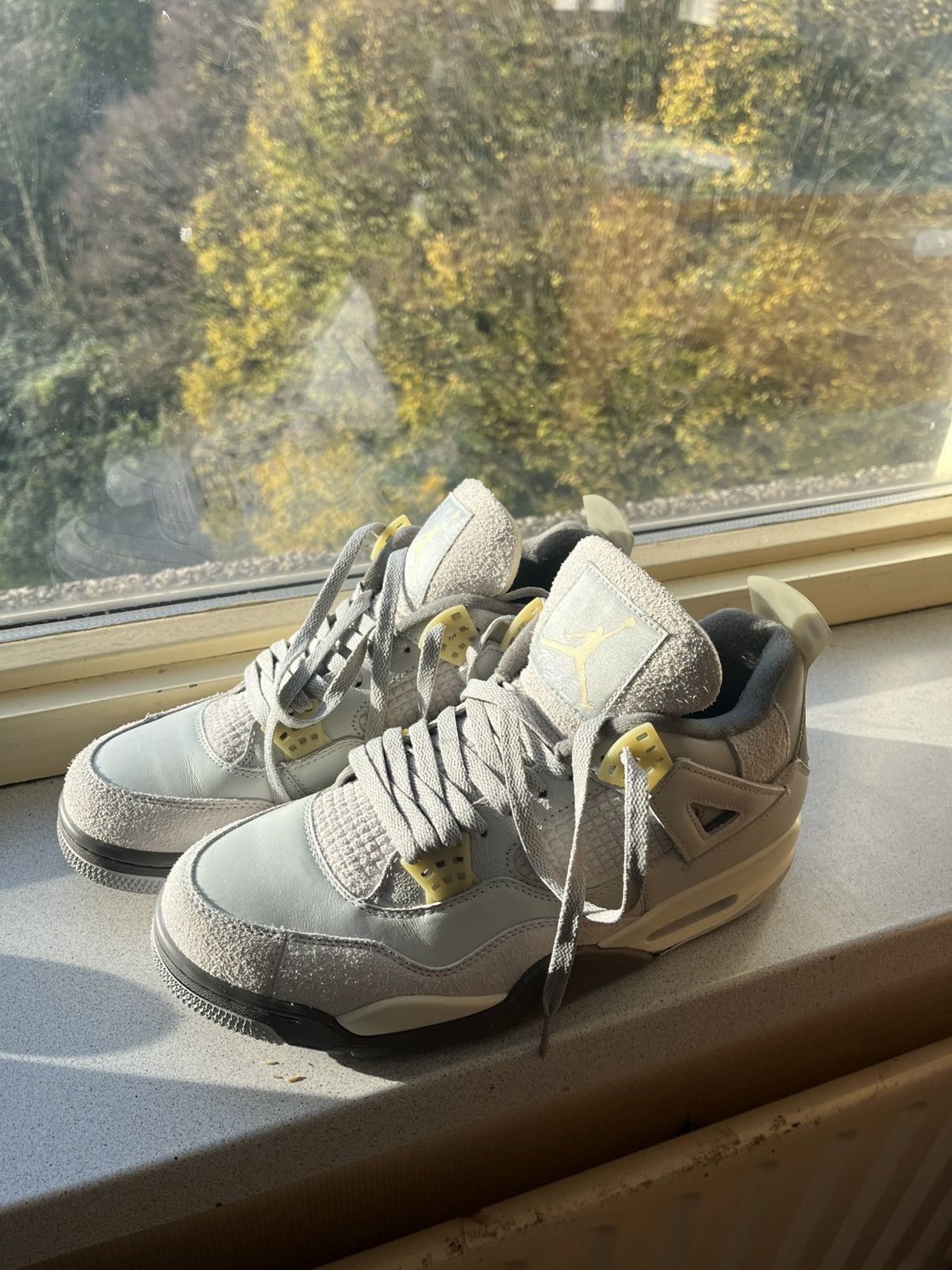 Jordan Brand Nike Air Jordan 4 Craft Photon Dust Size US 11 / EU 44 - 1 Thumbnail