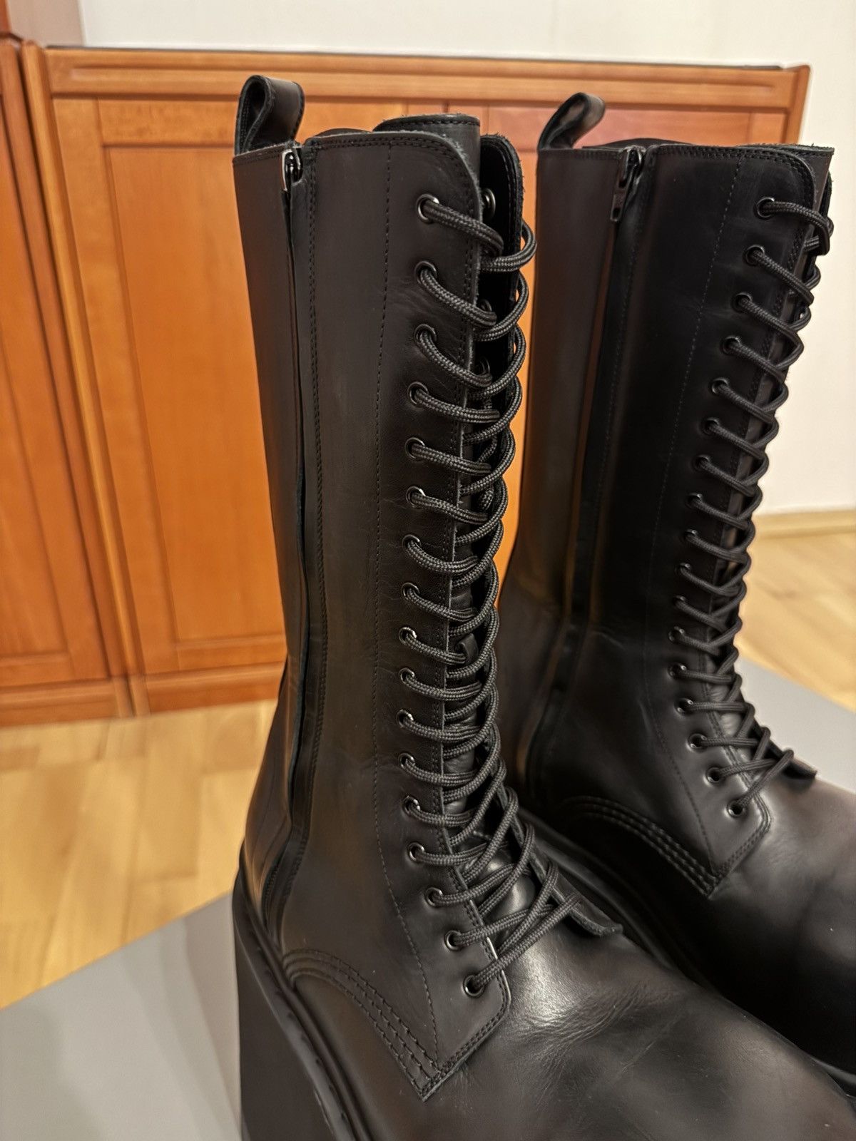 Balenciaga Balenciaga SS25 RUNWAY 180 MM Platform Giant Boots Size US 9 / EU 42 - 11 Thumbnail