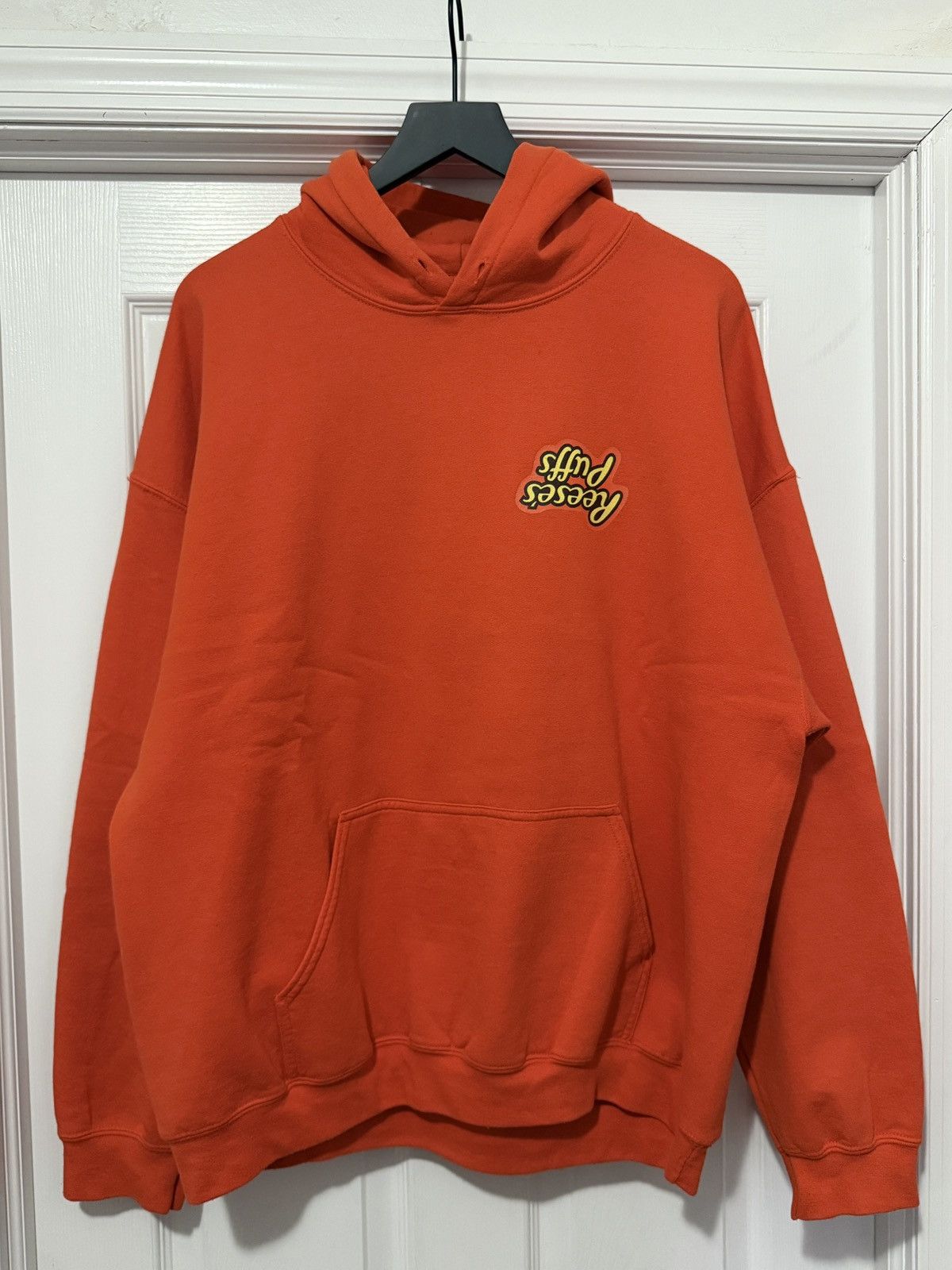 Travis Scott XL Travis Scott Reese's Puffs Orange Hoodie Cactus Jack Size US XL / EU 56 / 4 - 4 Thumbnail