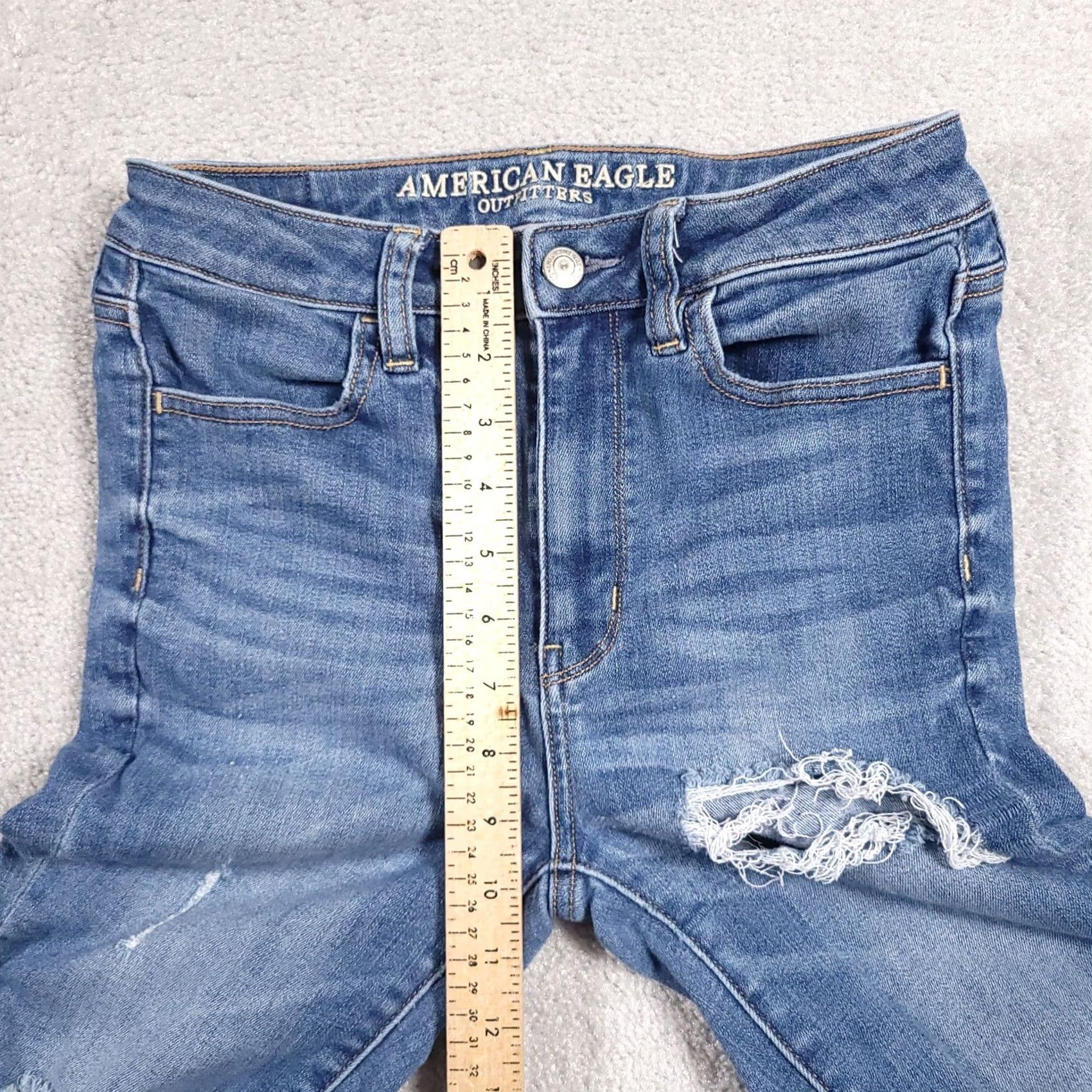 American Eagle Outfitters VINTAGE American Eagle Jeans Skinny Jegging Womens 2 Reg Medium Wash Distressed 4 Regular Boys Girls Mens Womens Size 26" / US 2 / IT 38 - 6 Thumbnail